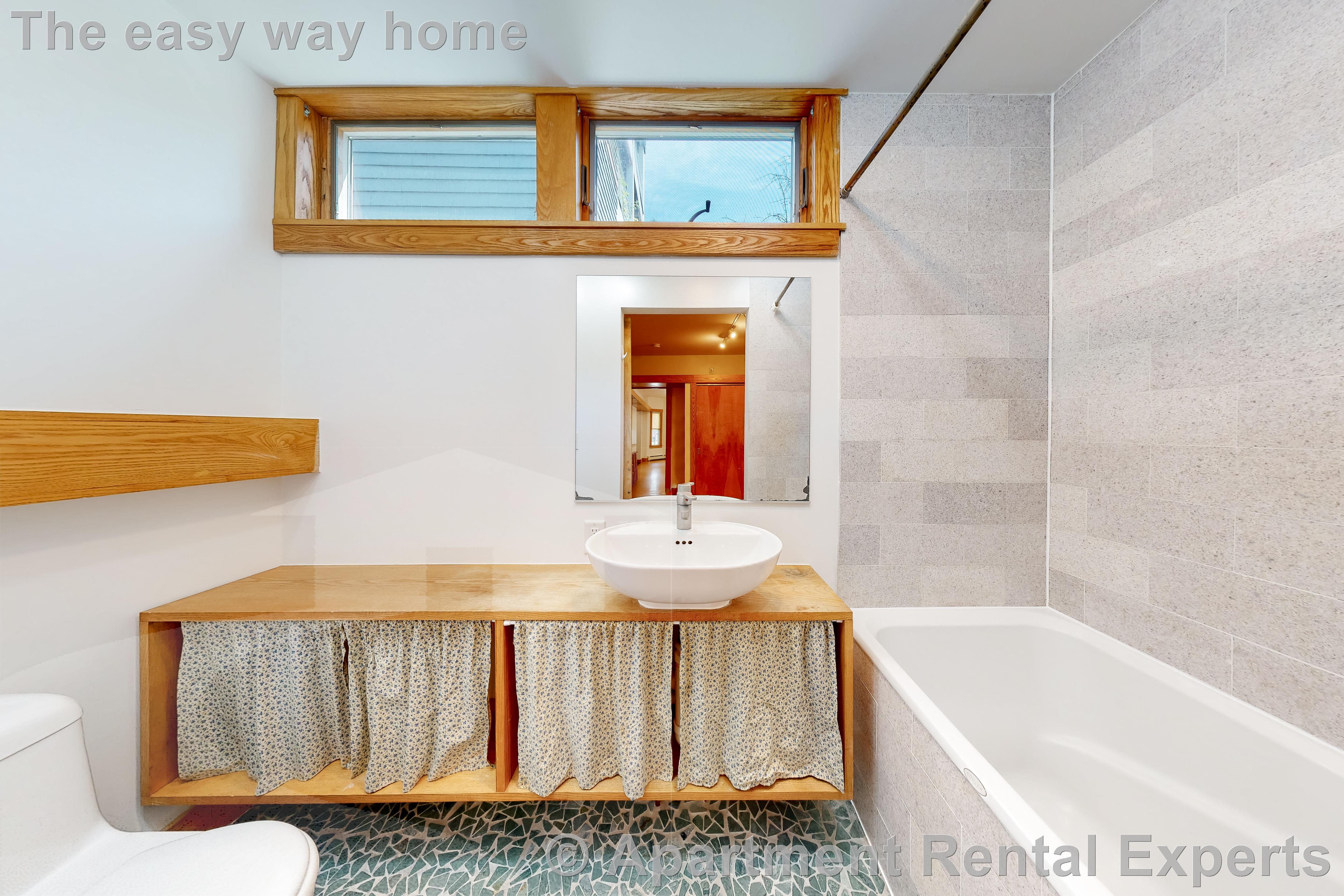 178 Columbia St, Central Square