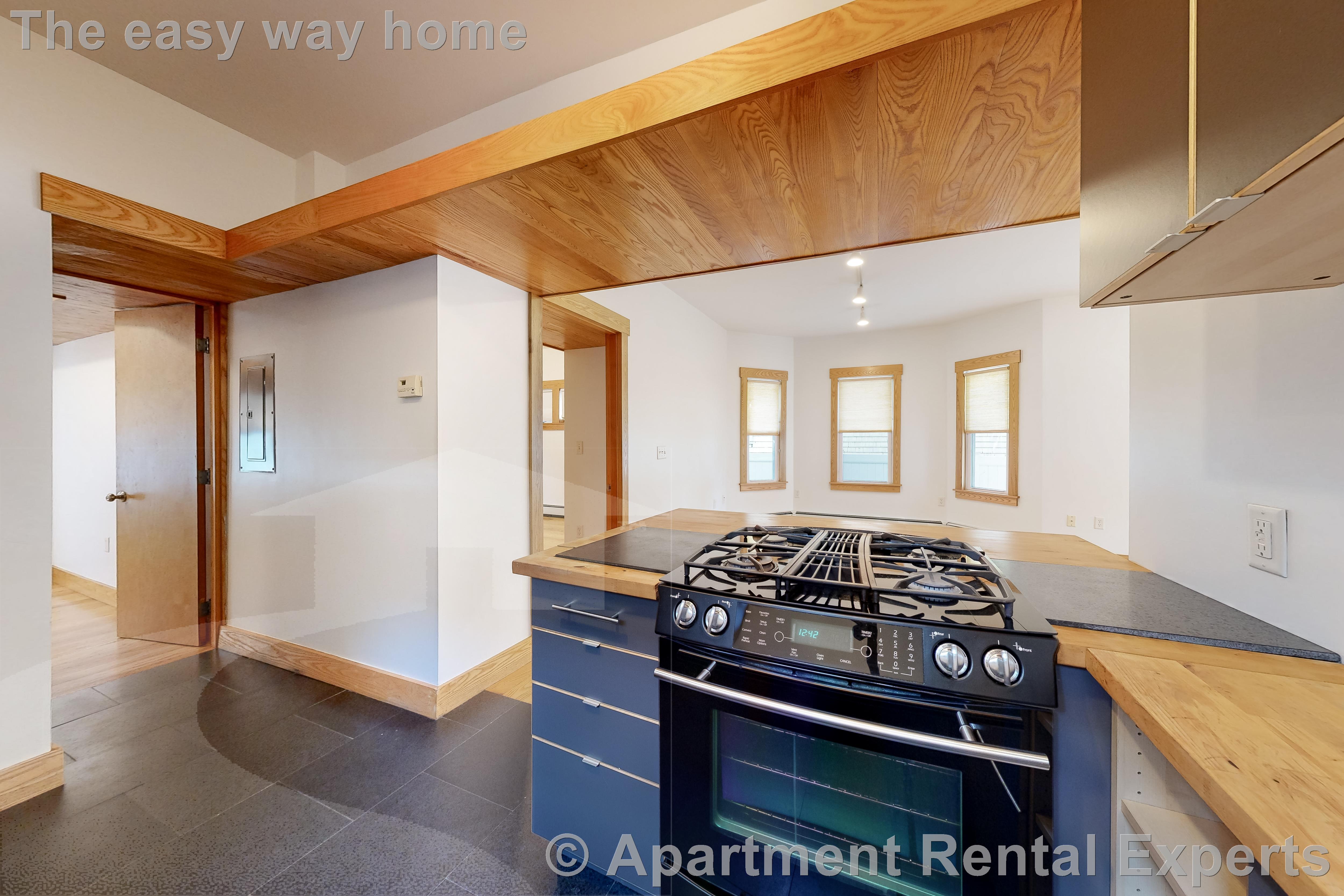 178 Columbia St, Central Square