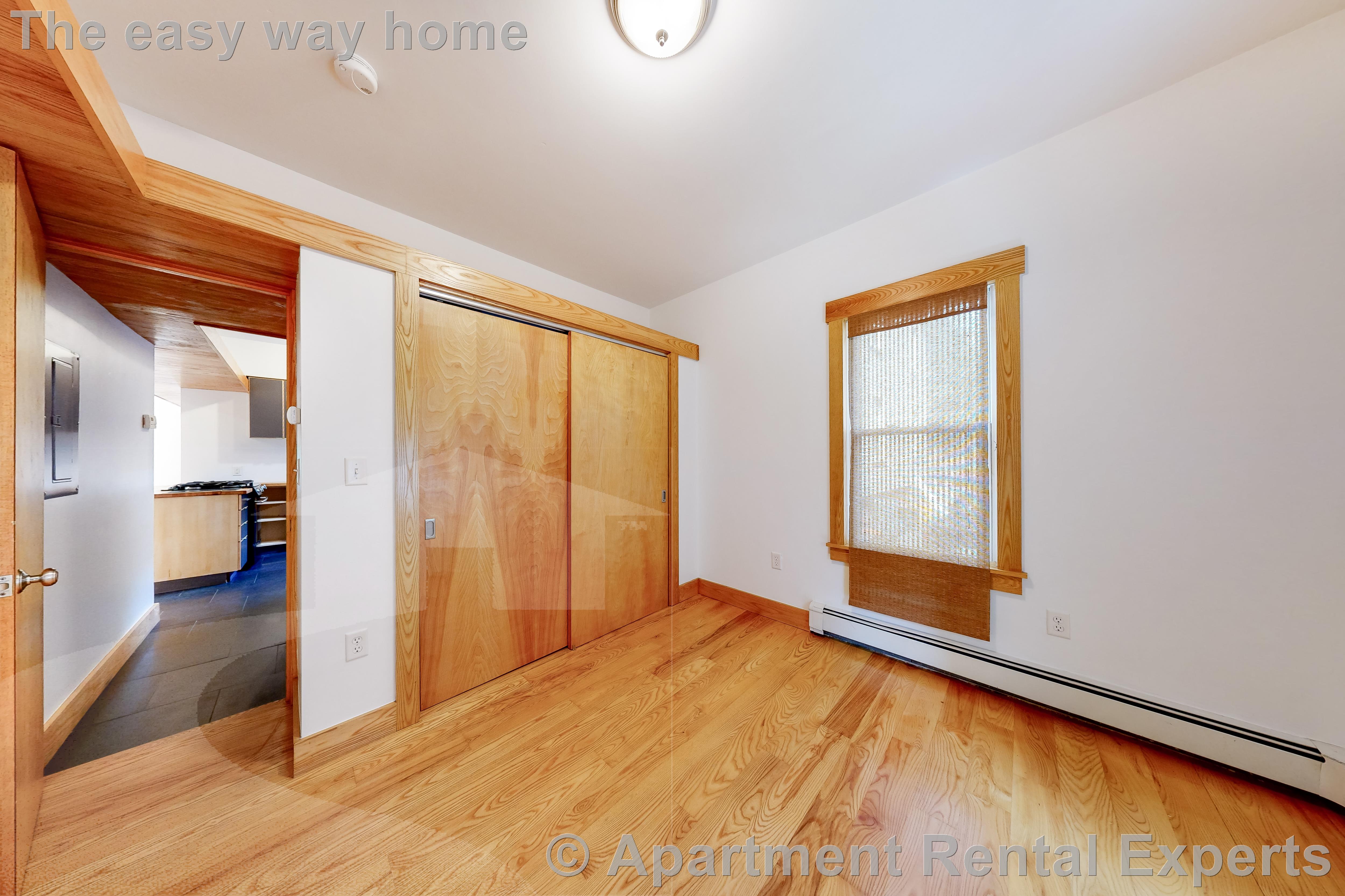 178 Columbia St, Central Square