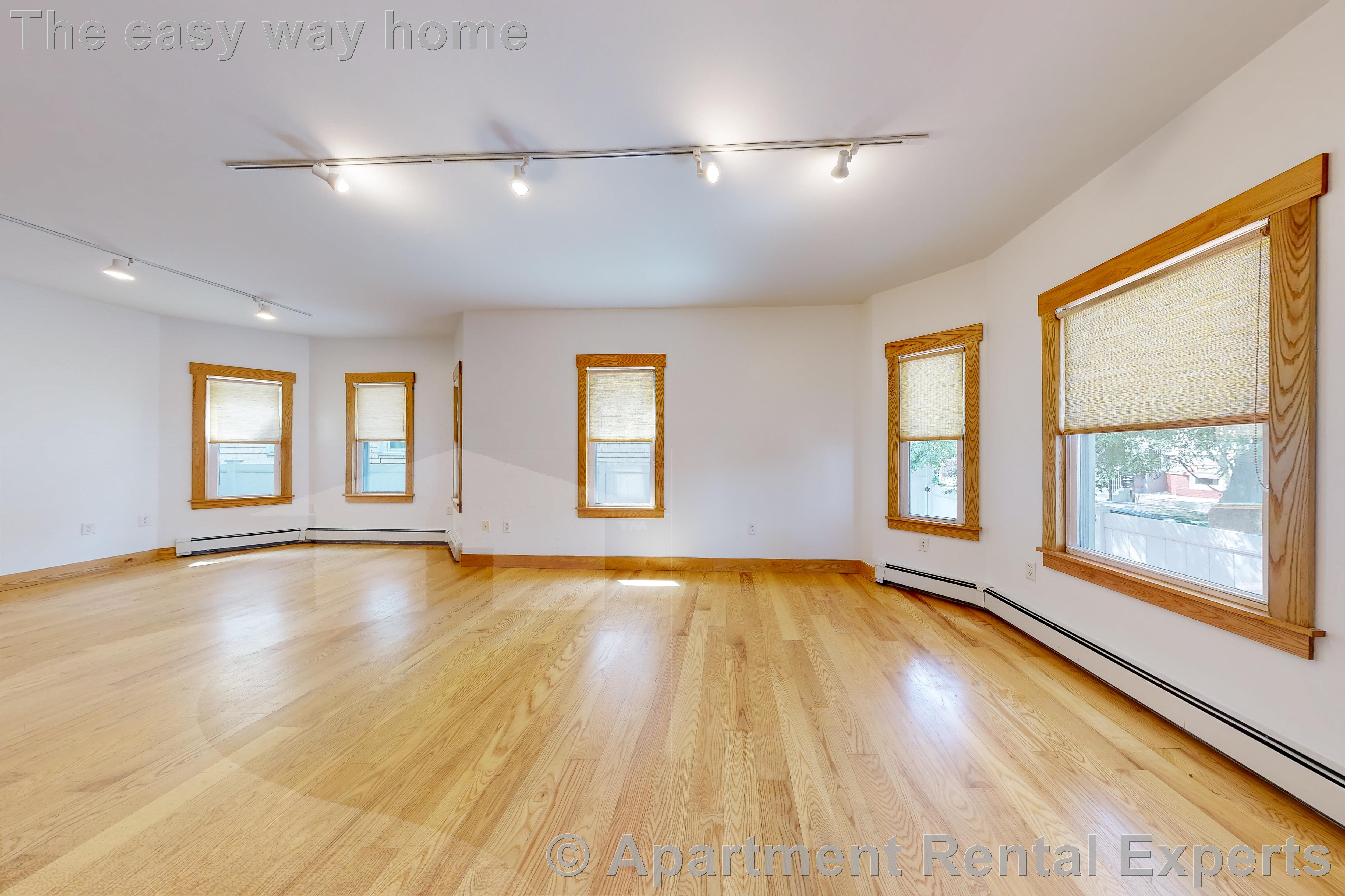 178 Columbia St, Central Square