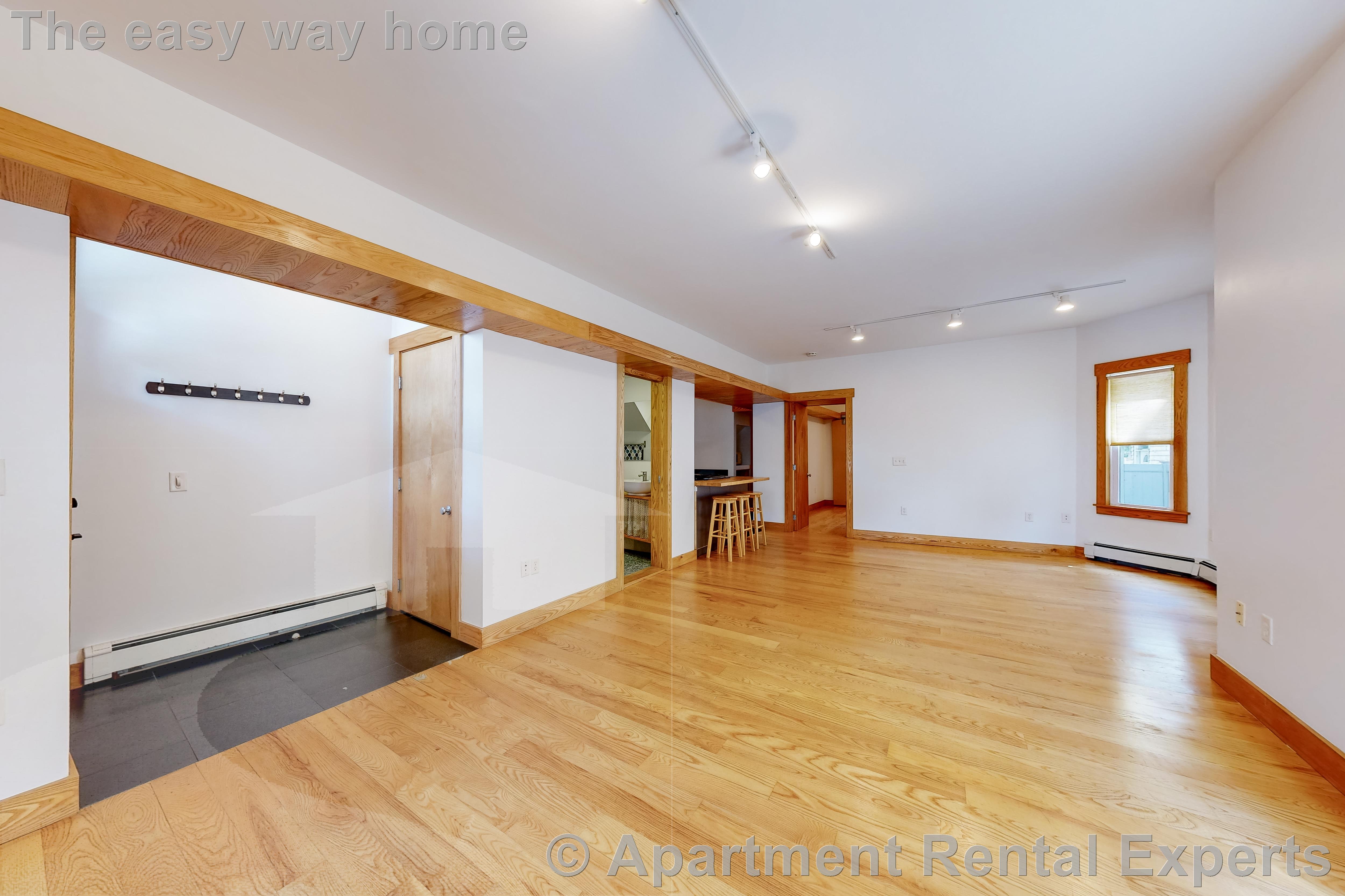 178 Columbia St, Central Square