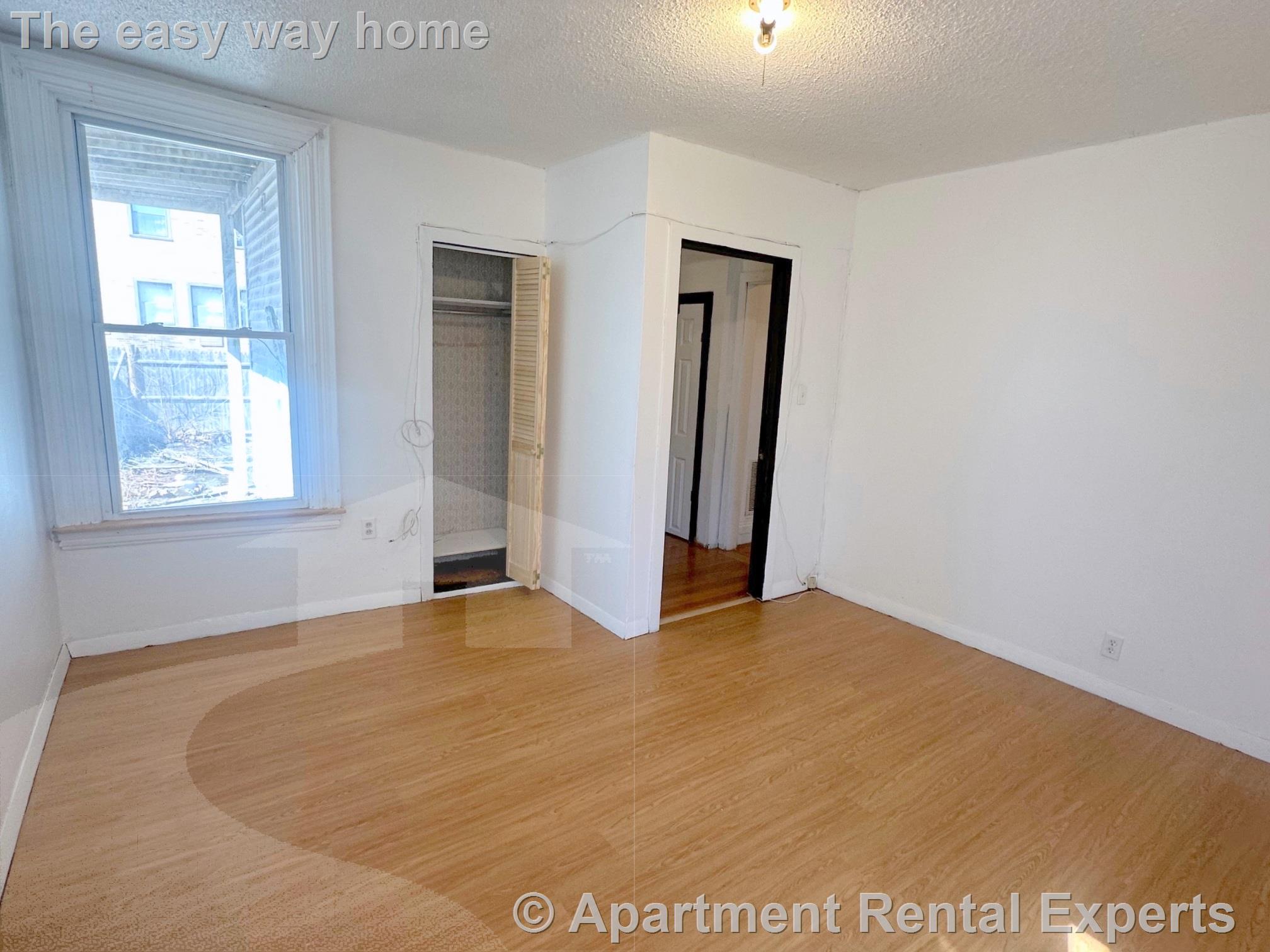 47 Harvard Ave, Tufts