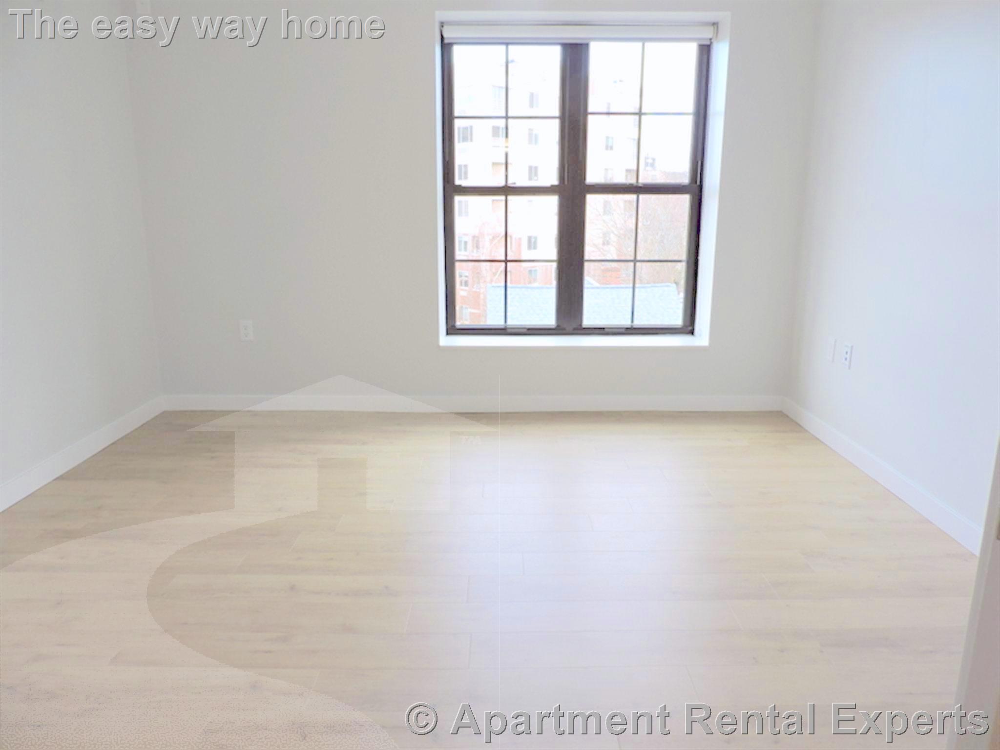 10 Soden St, Central Square