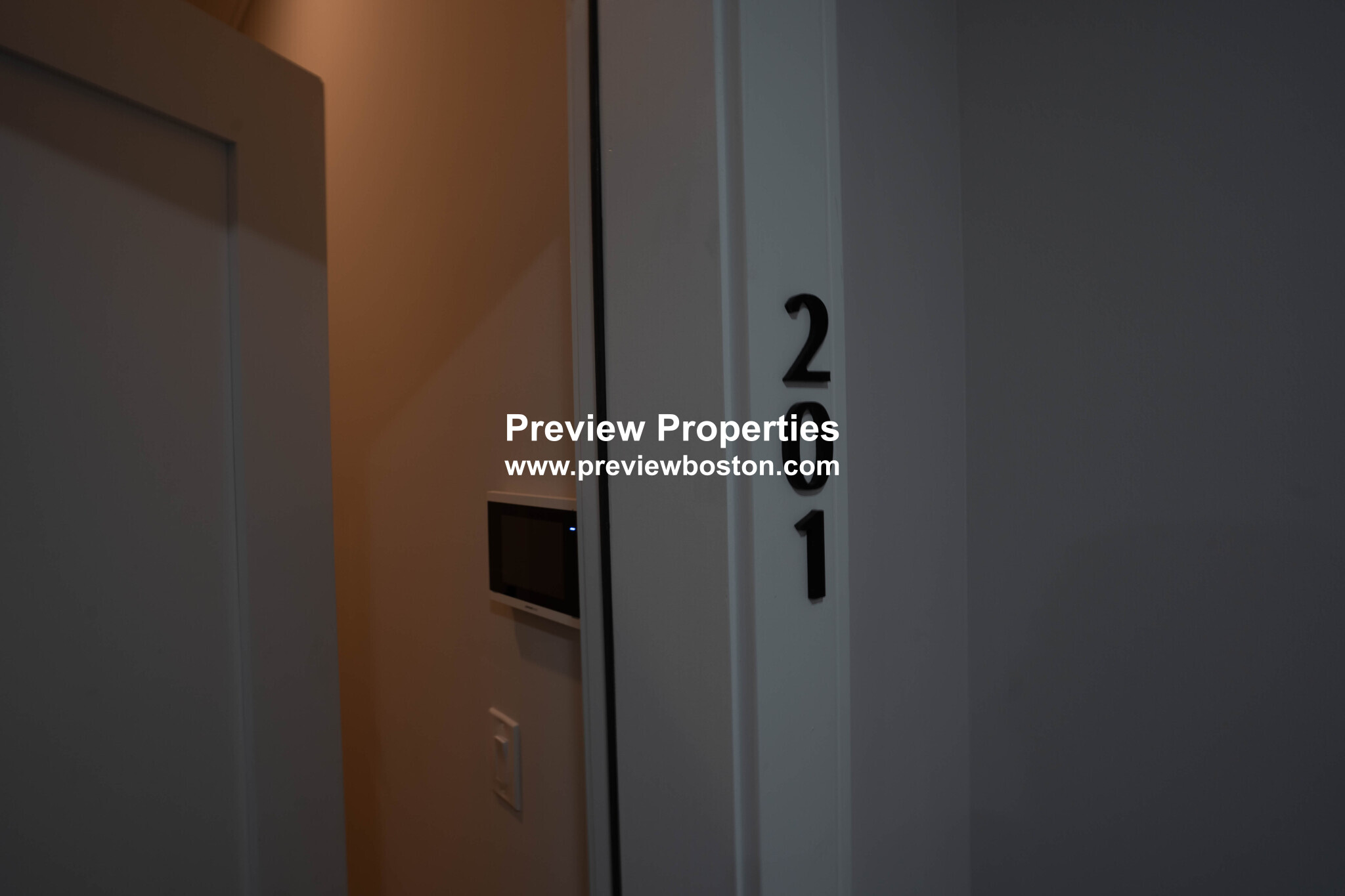 157 Everett St, Allston