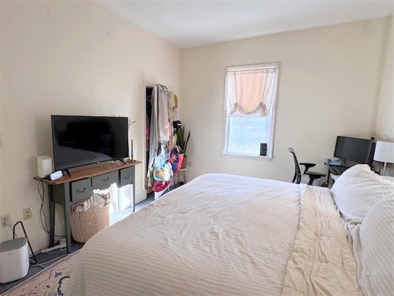 388 Somerville Ave, Somerville