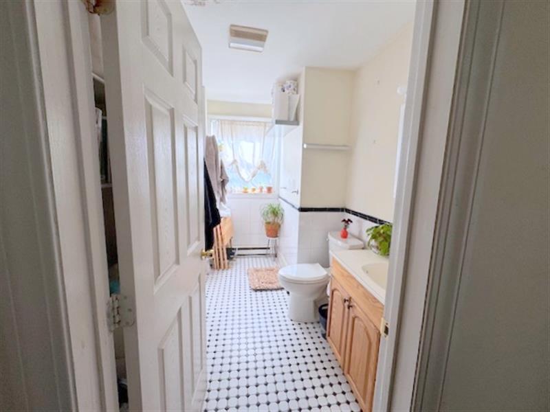 388 Somerville Ave, Somerville