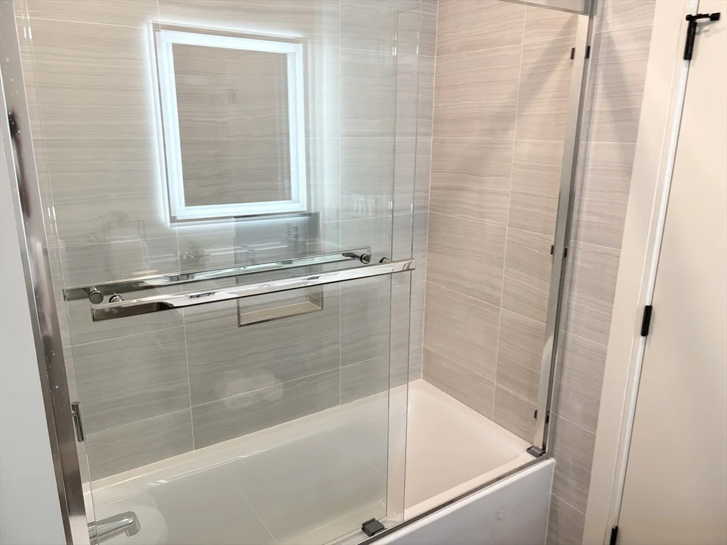 1391 Main St, Walpole