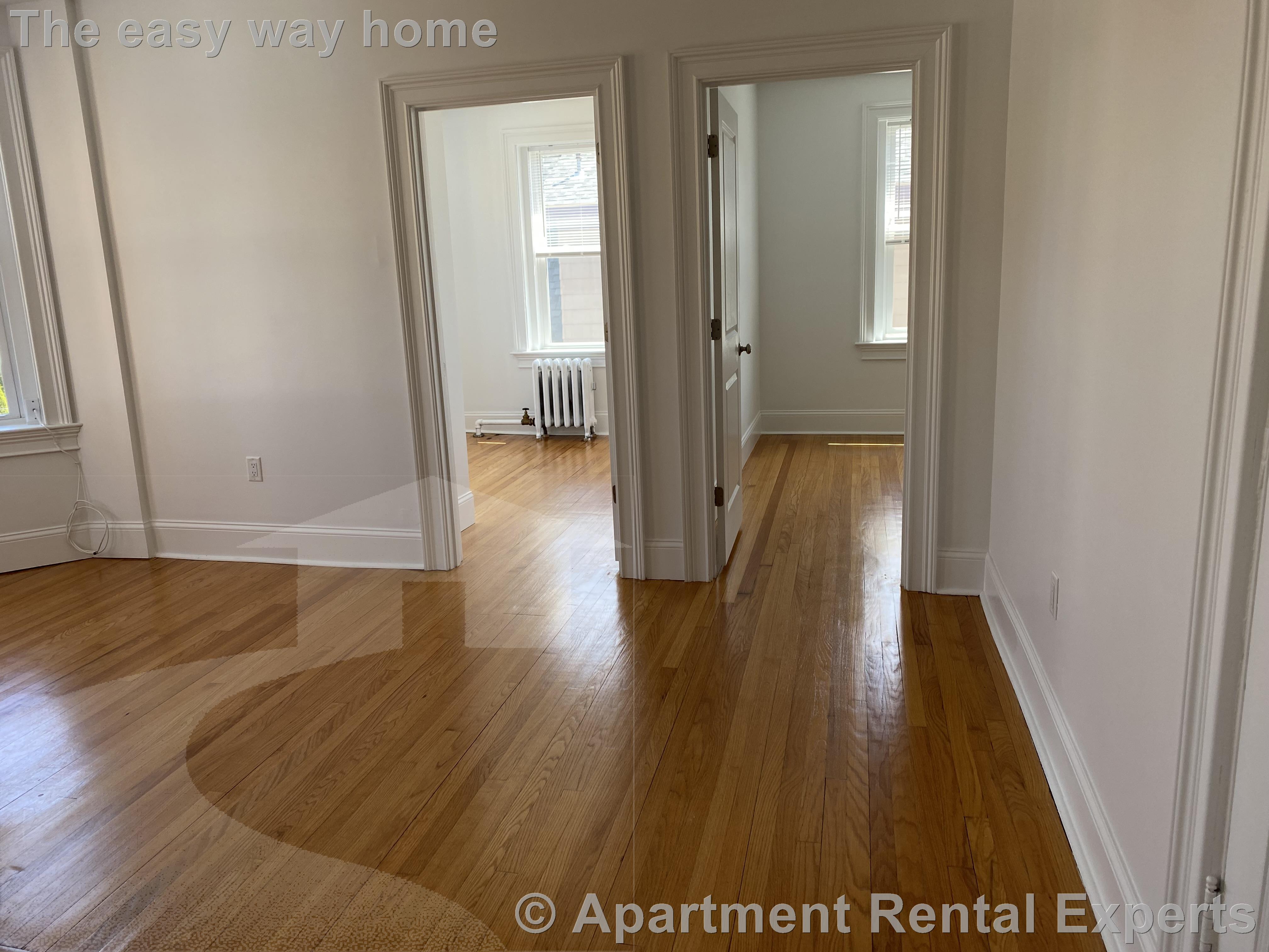 172 Maple St, Malden Center