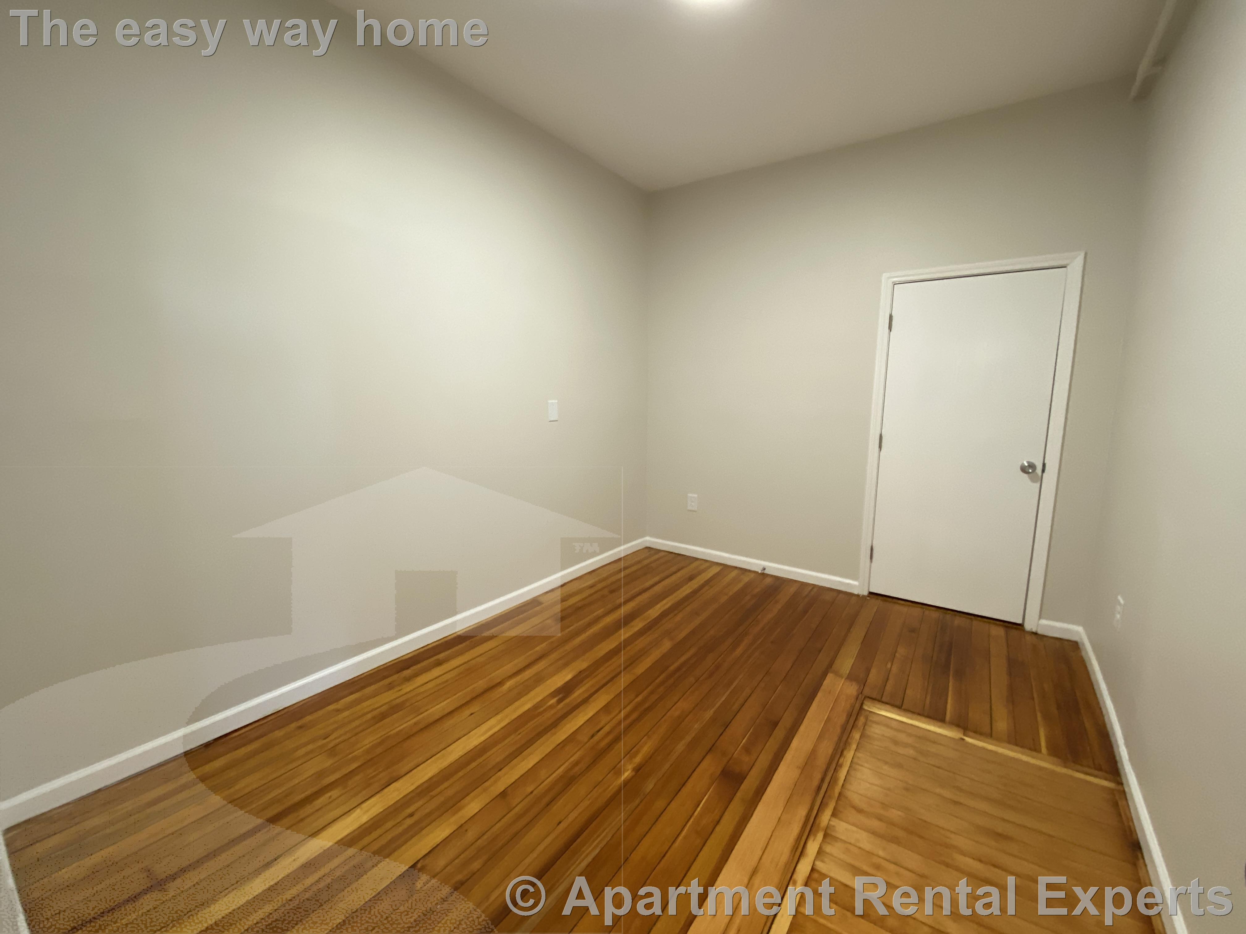 790 Main St, Central Square