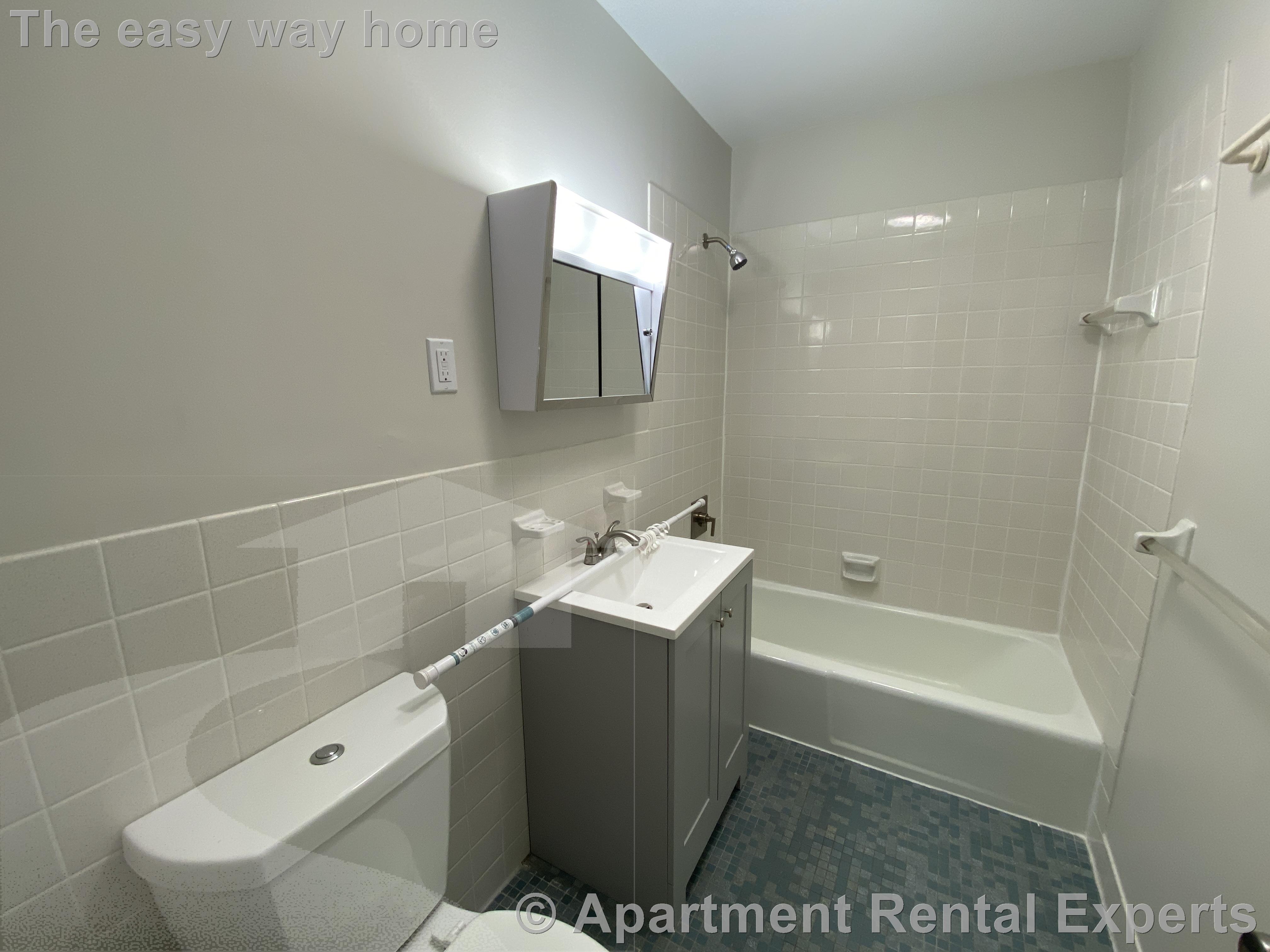 790 Main St, Central Square