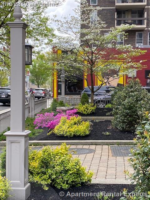 888 Massachusetts Ave, Central Square