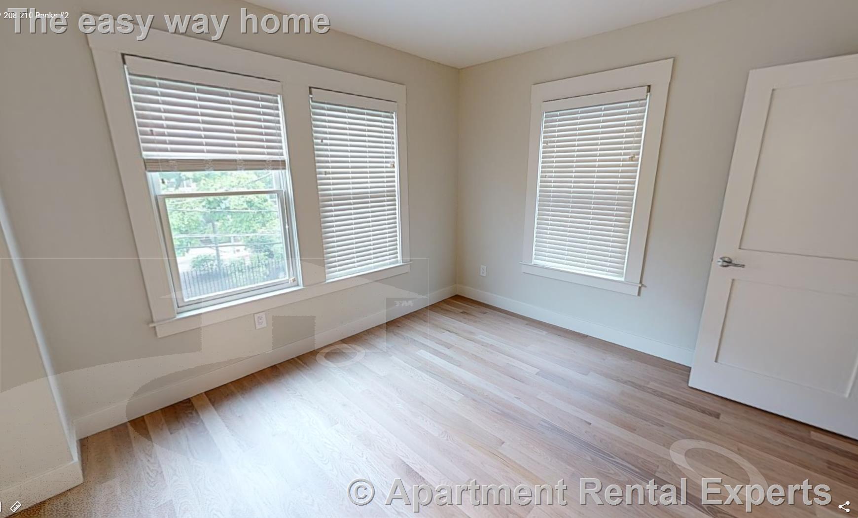 208-210 Banks St, Riverside