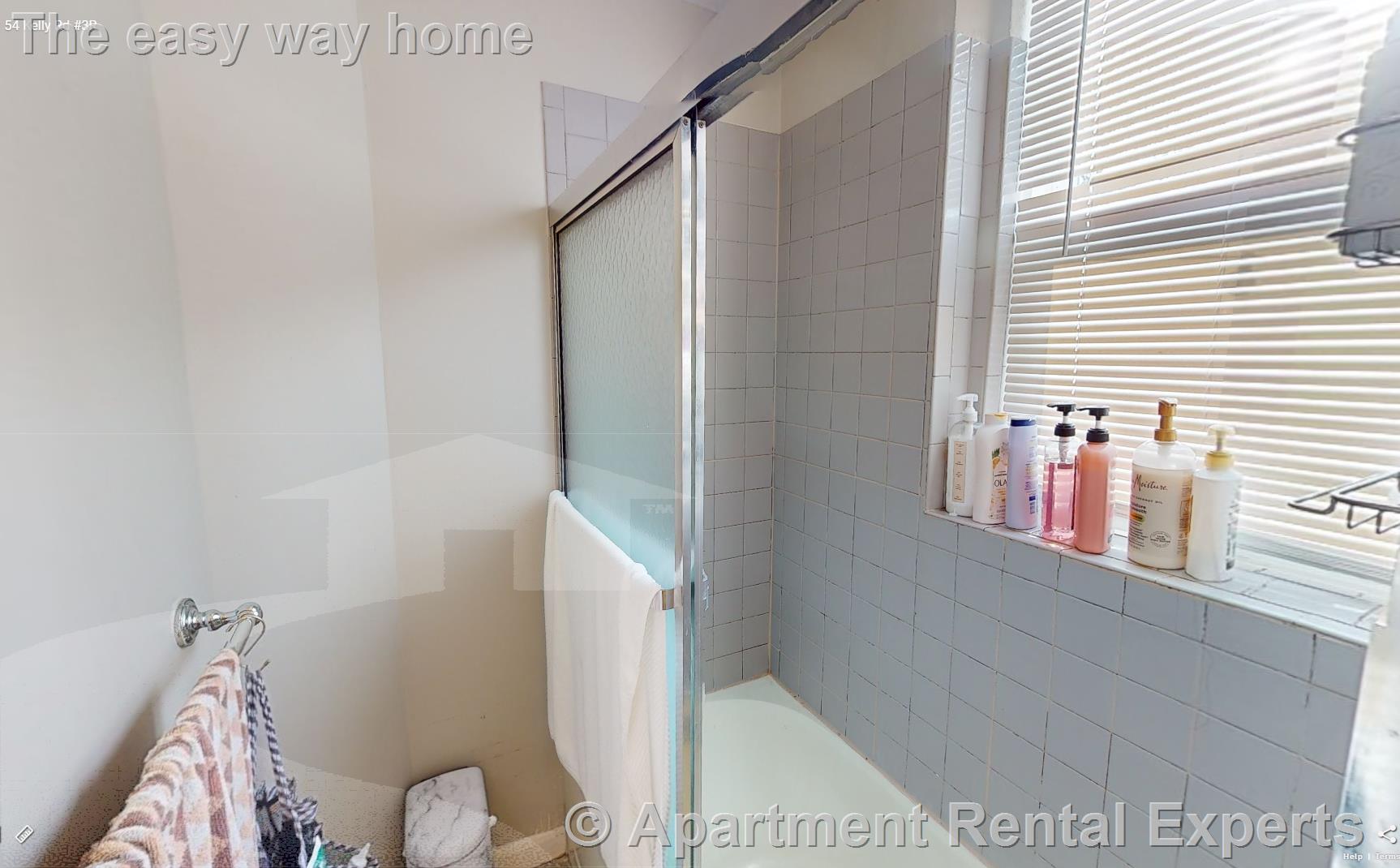 54 Kelly Rd, Central Square