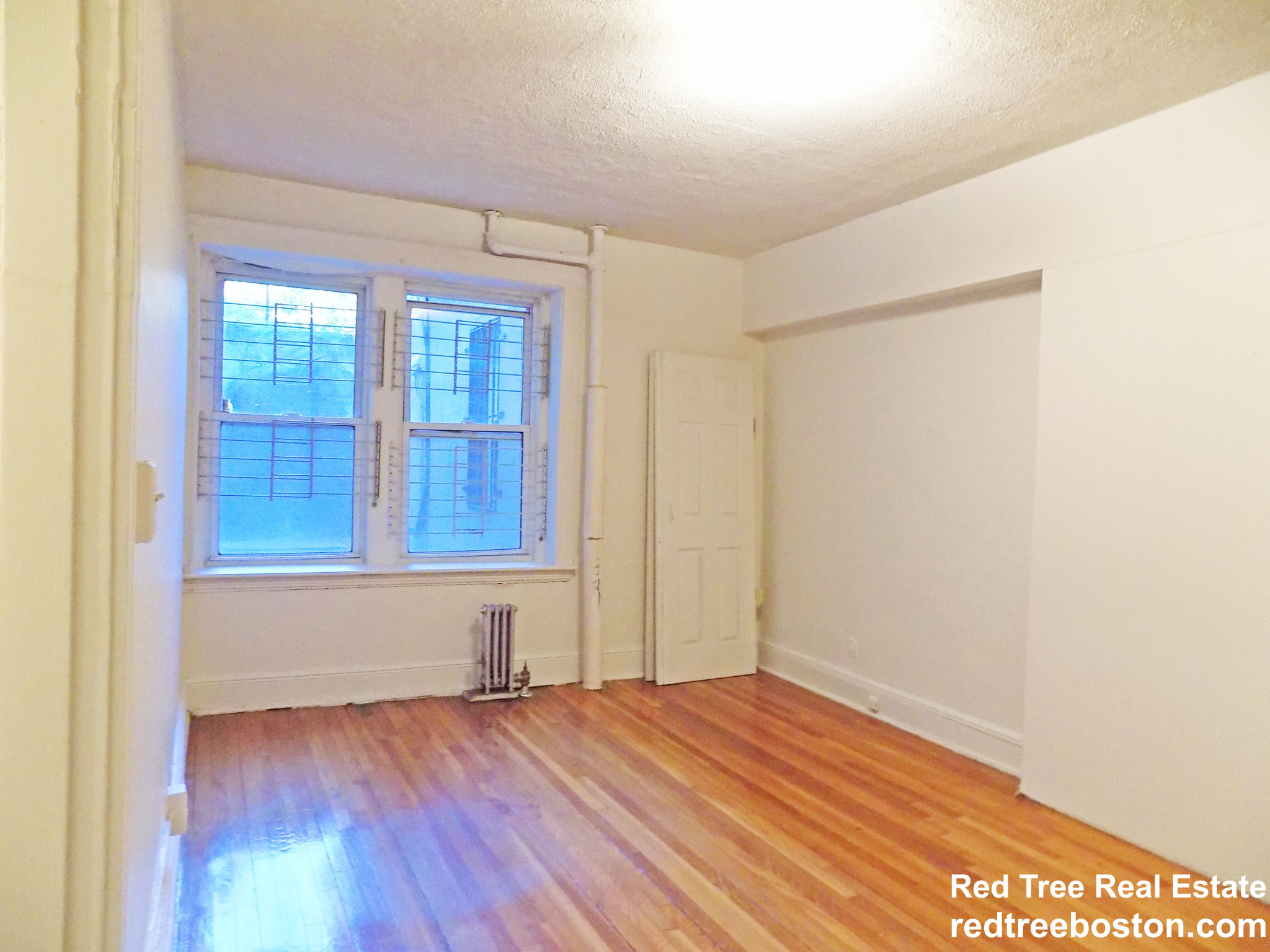 1810 Commonwealth Ave, Brighton