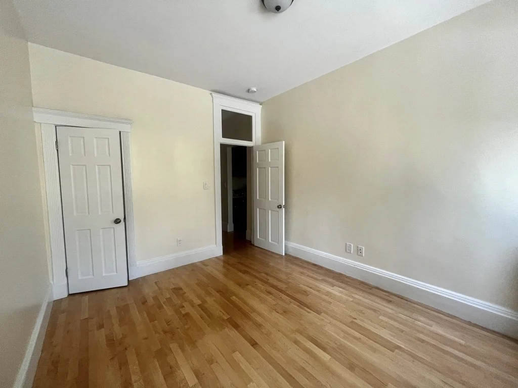 102 Trowbridge St, Mid Cambridge