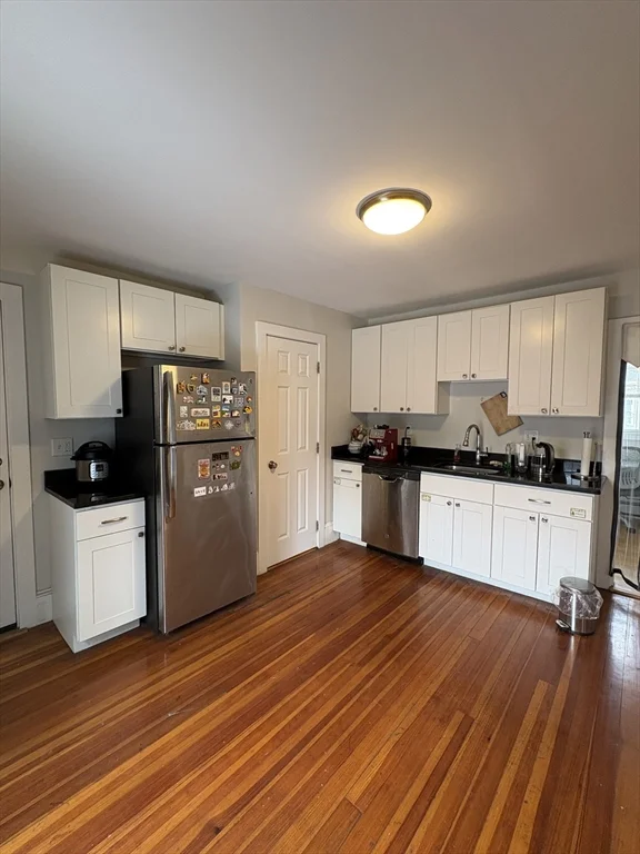 755 Somerville Ave, Porter Square