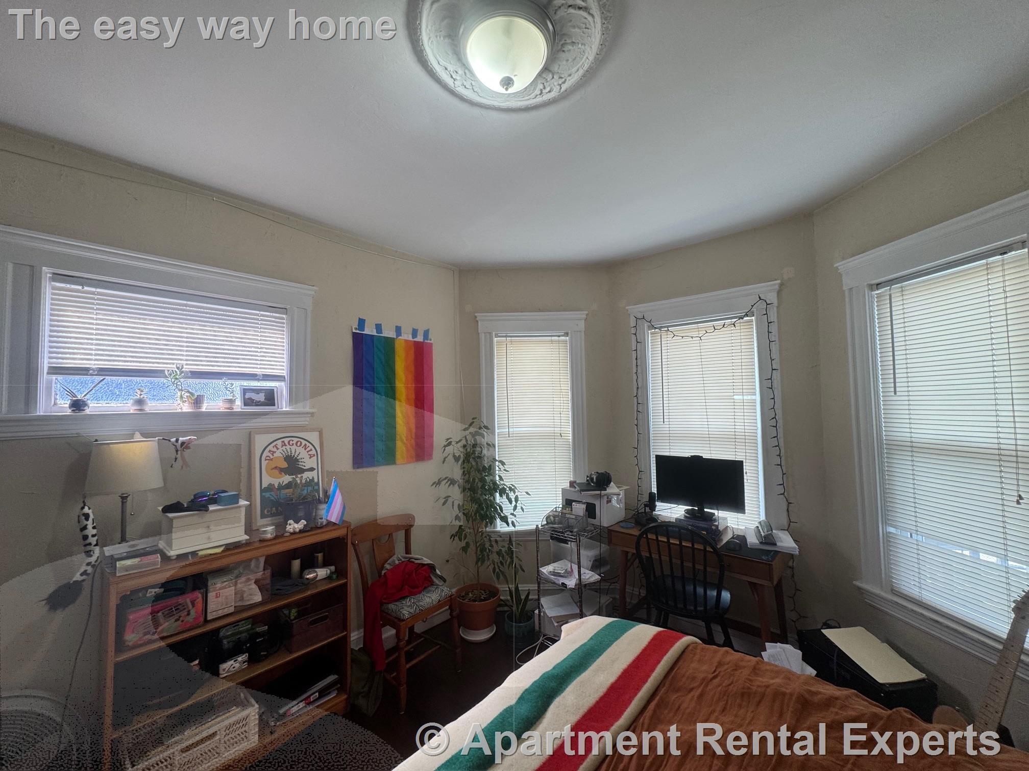 12 Charles E Ryan Rd, Magoun Square