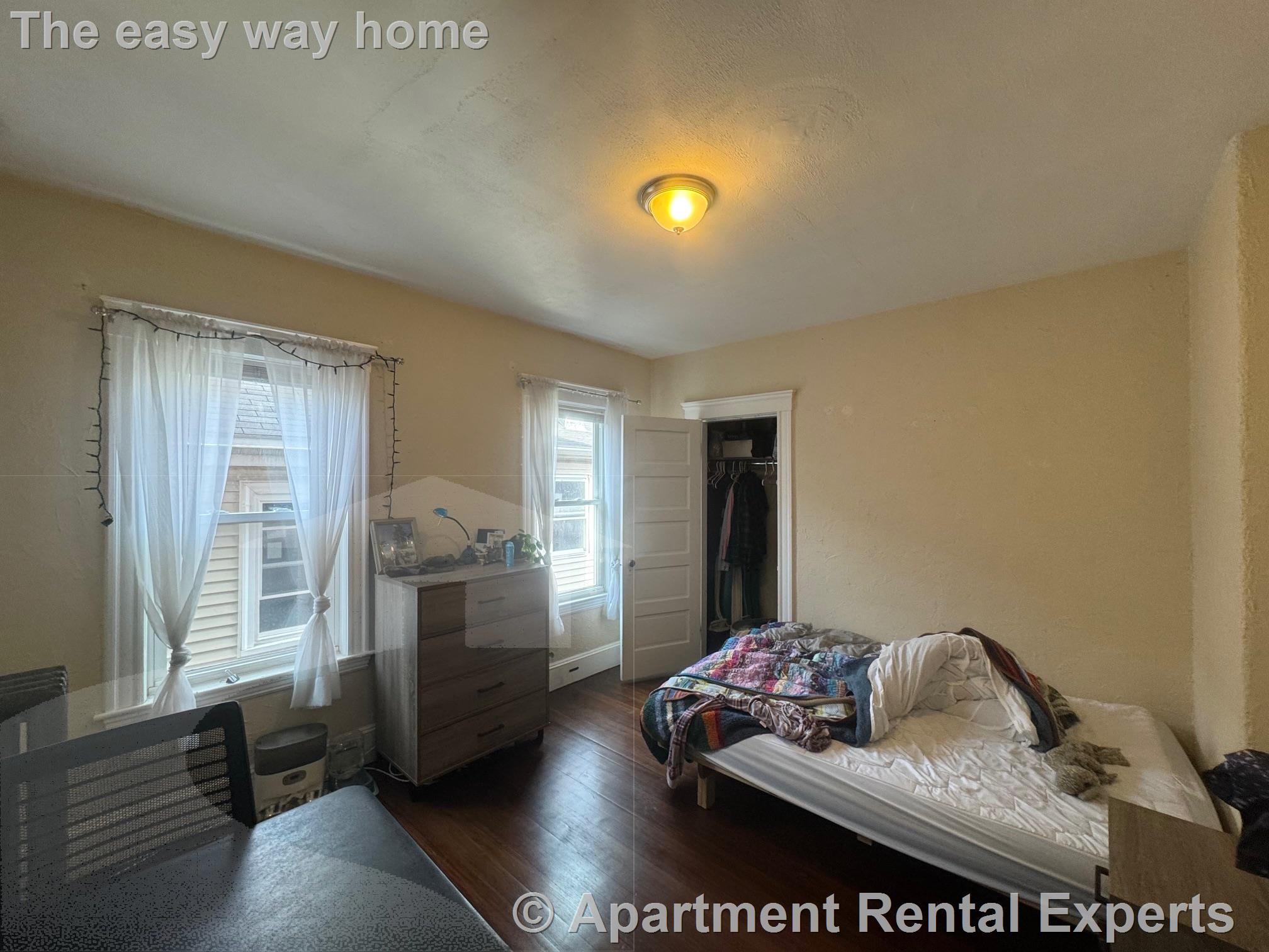 12 Charles E Ryan Rd, Magoun Square