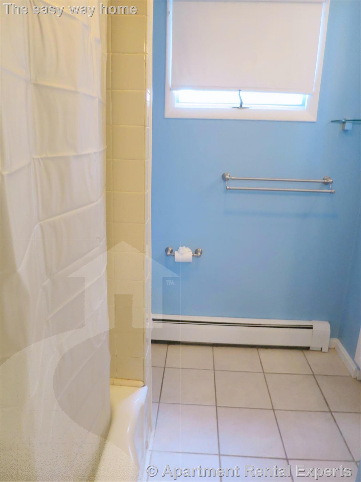 18 Meridian St, Malden Center