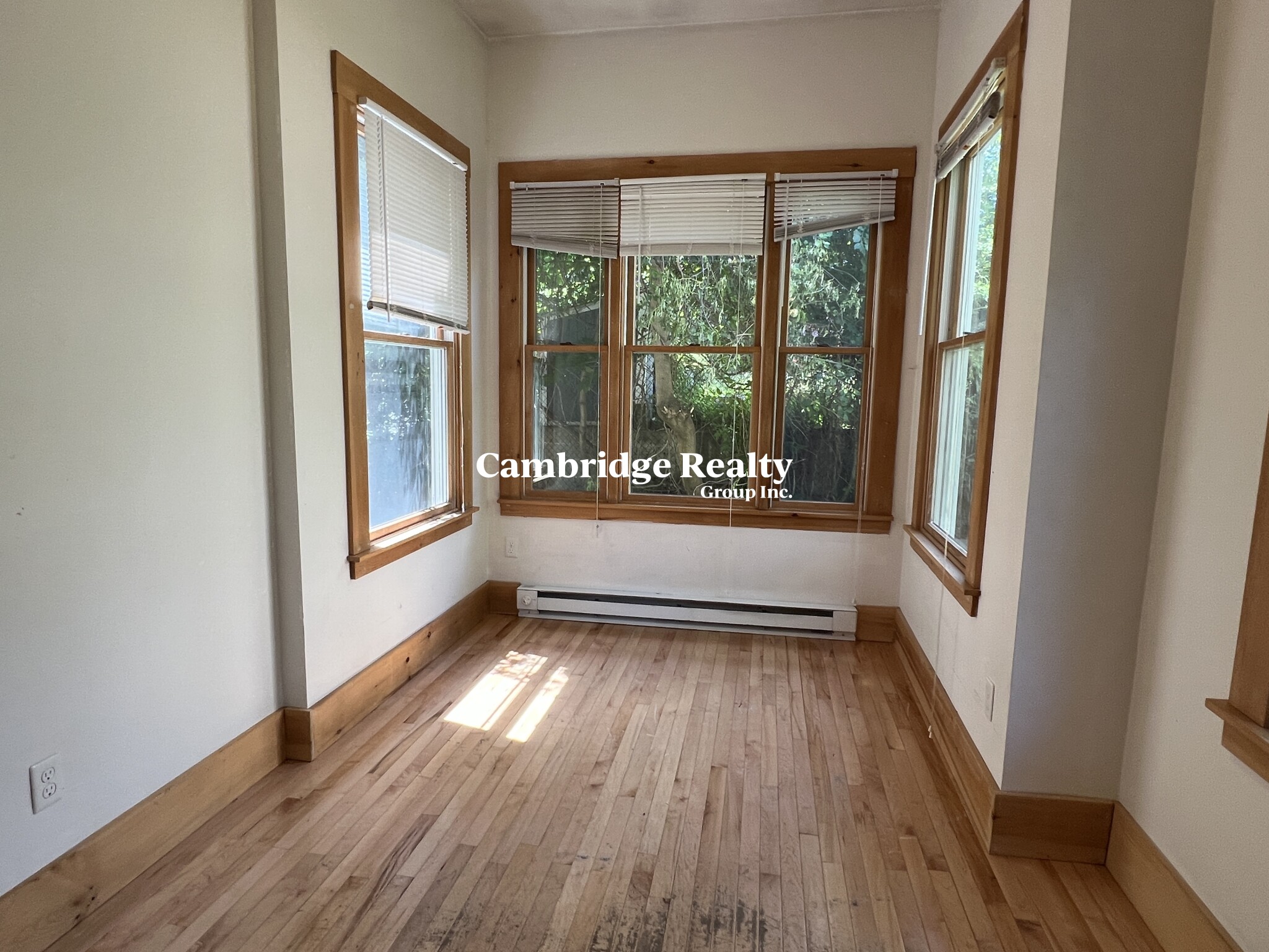 76 Curtis St, West Somerville