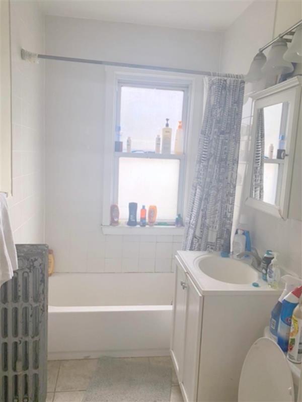 76 Hooker Ave, West Somerville