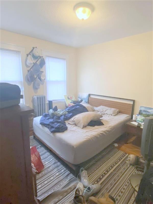 76 Hooker Ave, West Somerville