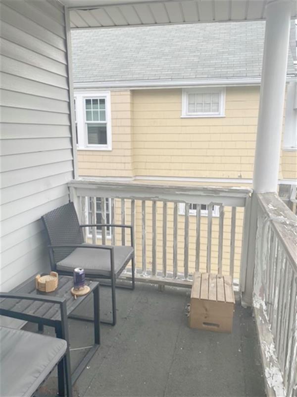 76 Hooker Ave, West Somerville