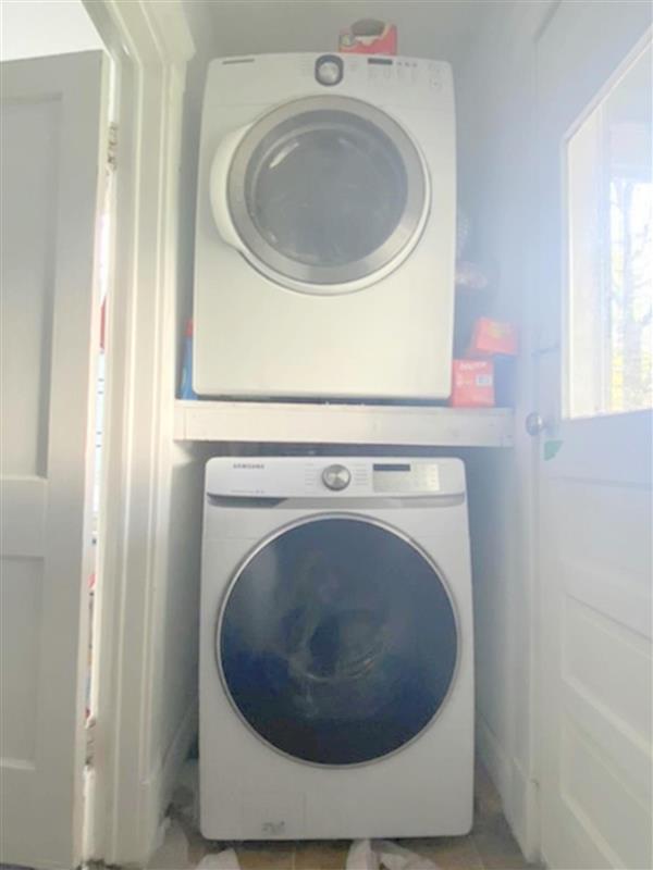 76 Hooker Ave, West Somerville