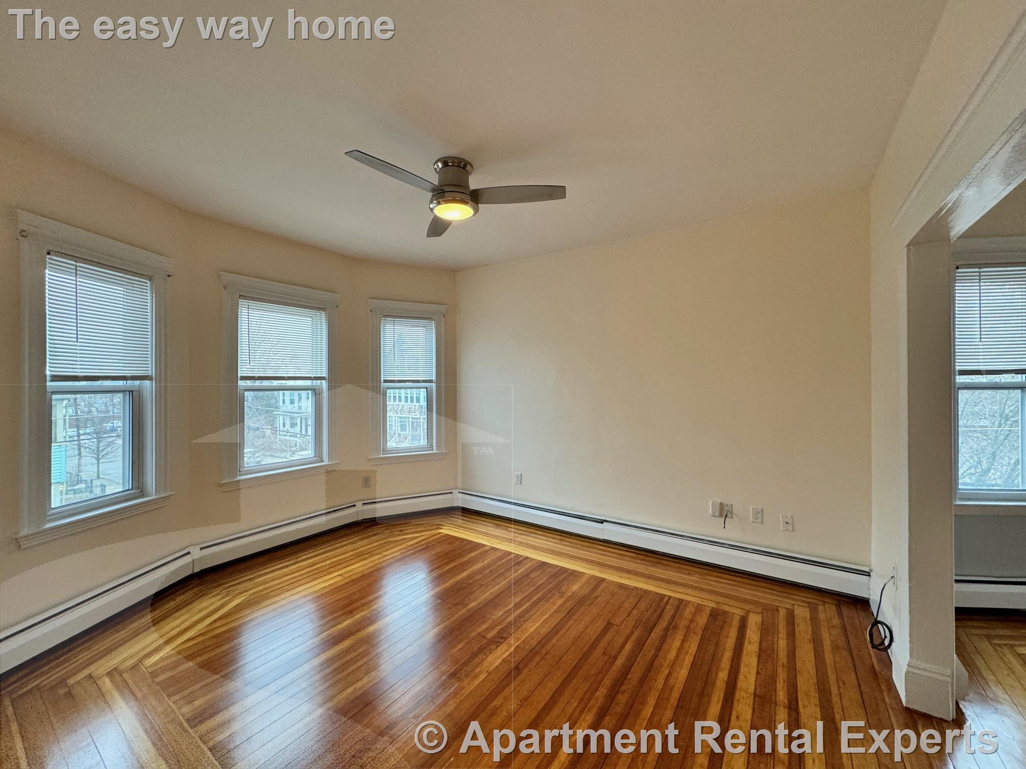 19 Wheeler Ave, Magoun Square