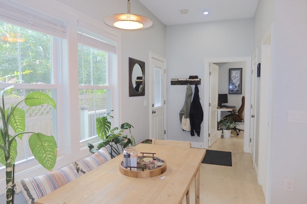 94 Bunker Hill, Charlestown