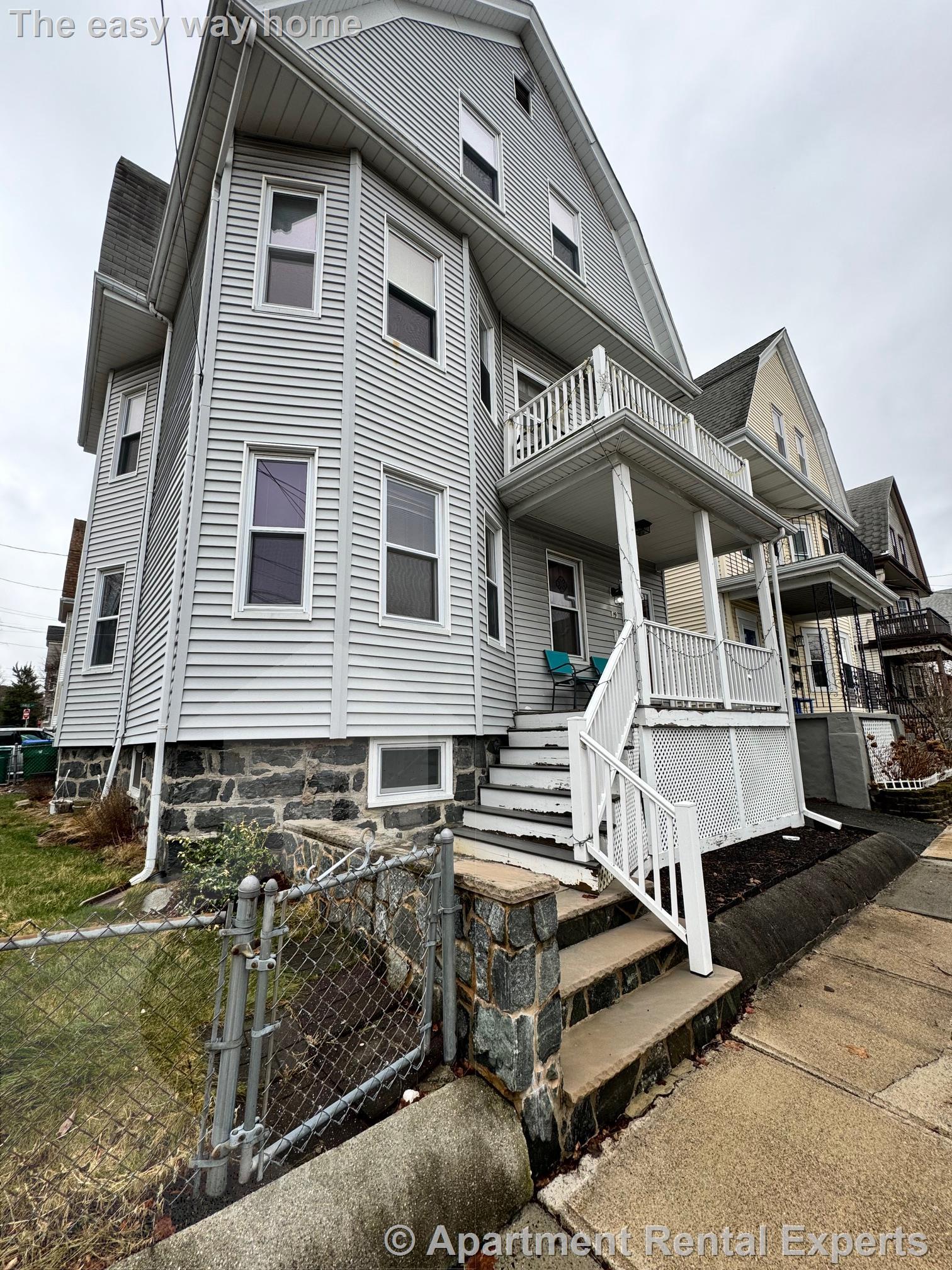 19 Wheeler Ave, Magoun Square