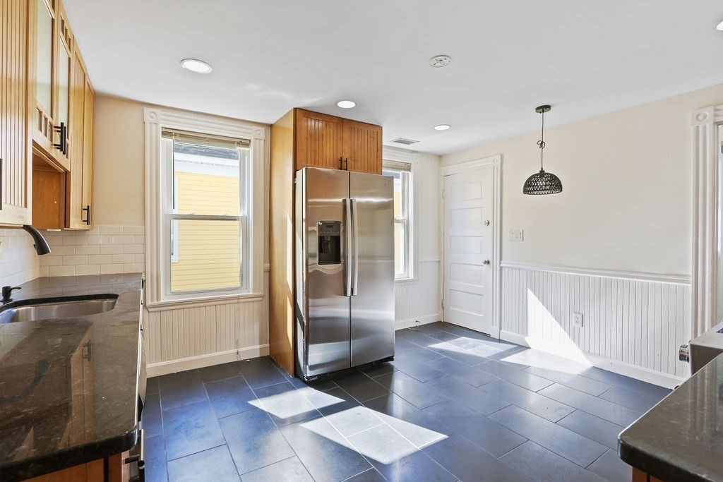 30 Tuttle St, Dorchester