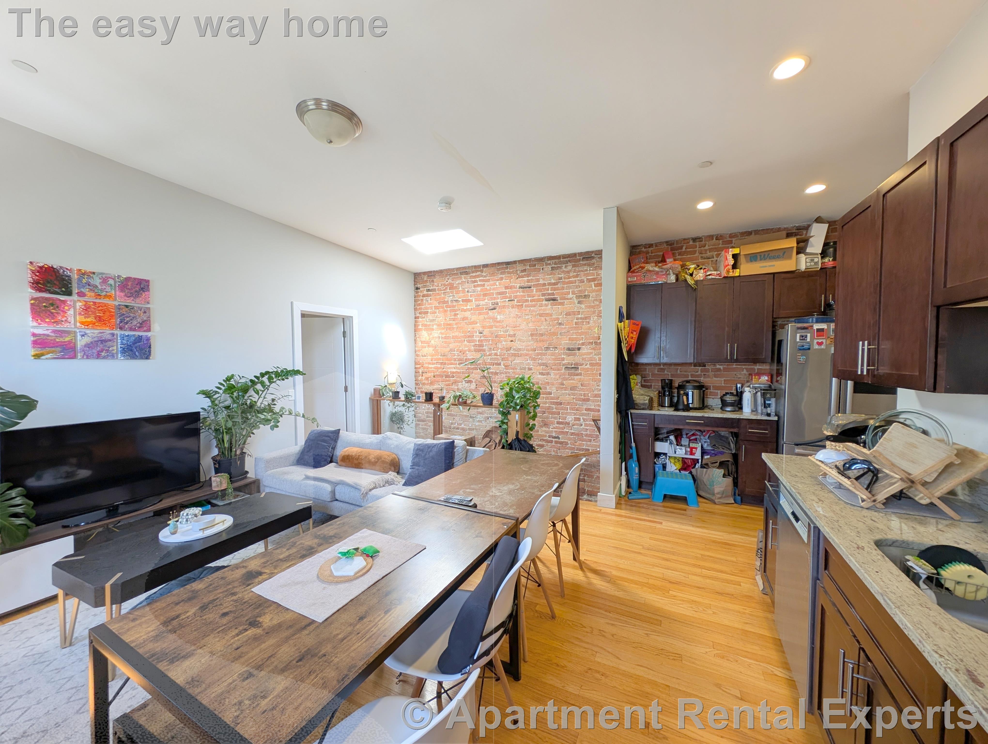 308 Western Ave, Central Square