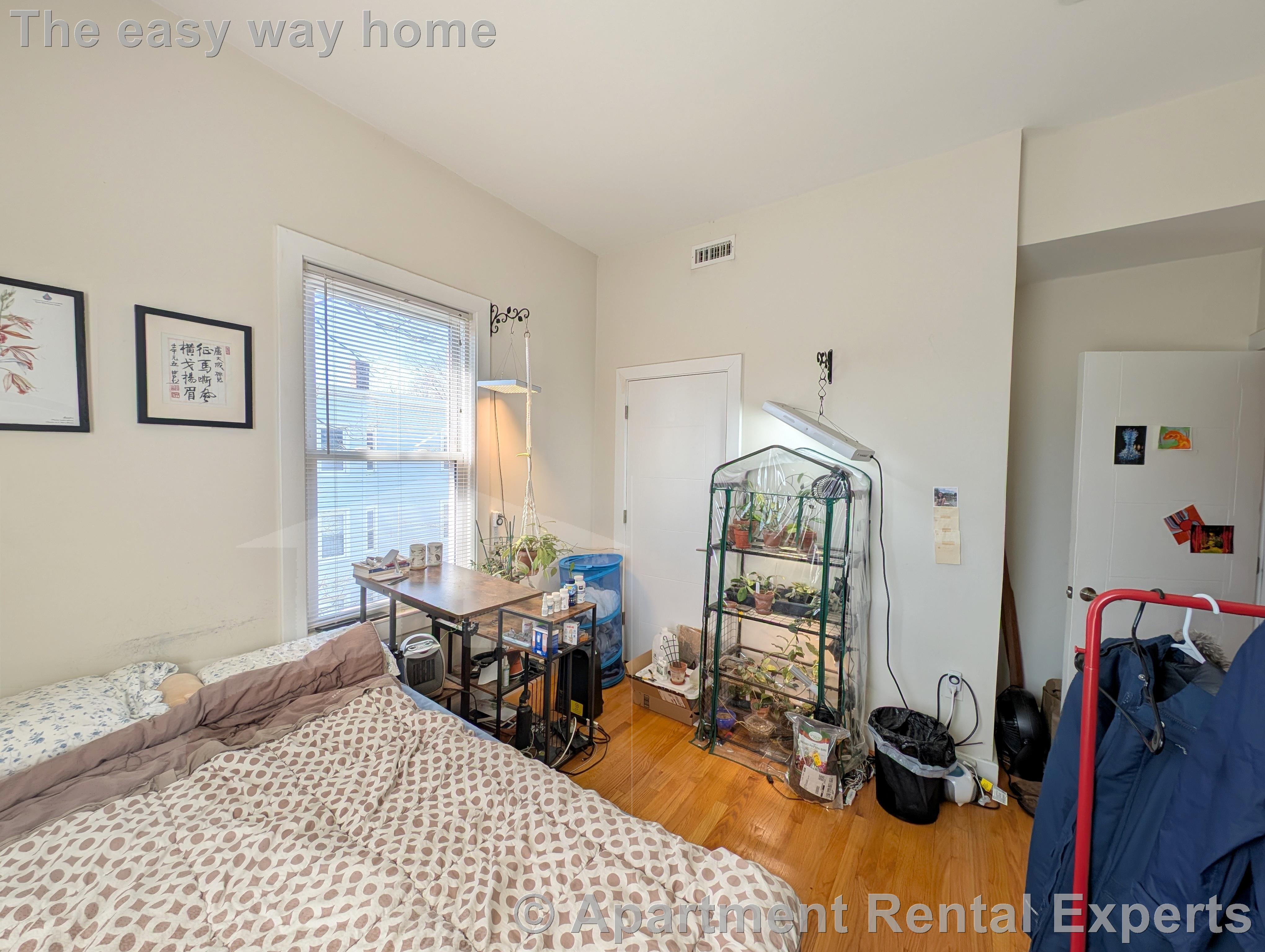 308 Western Ave, Central Square