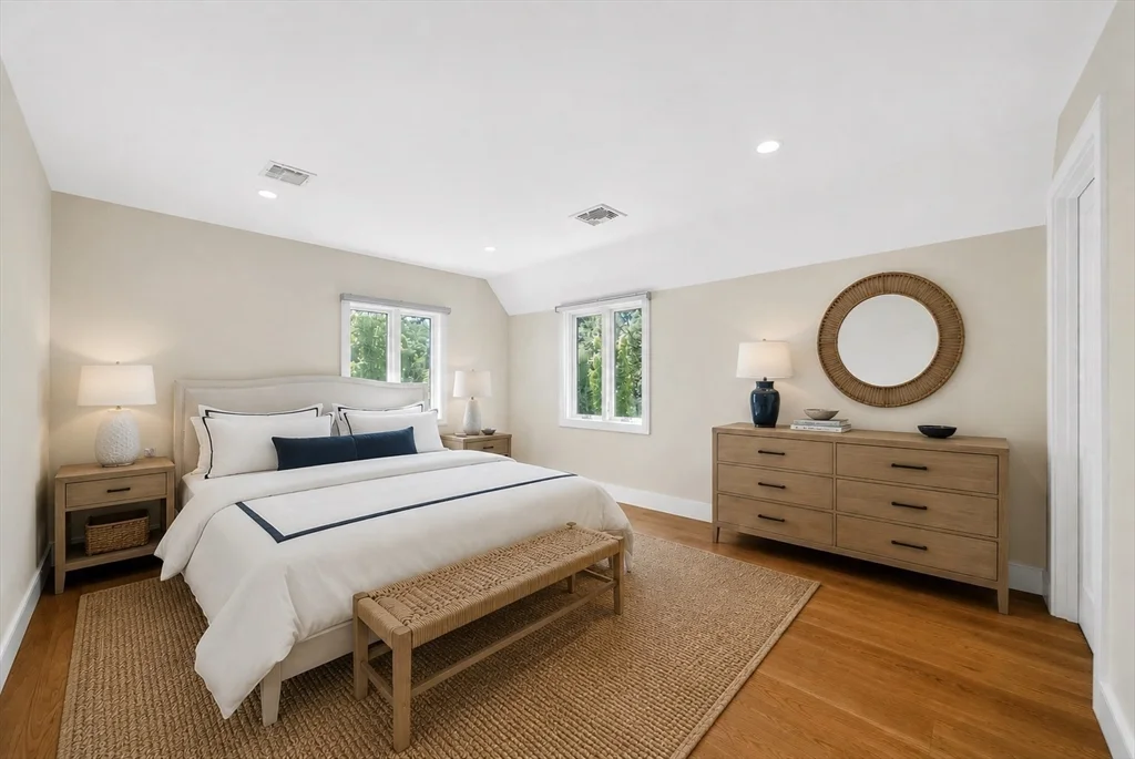 59 Fresh Pond Ln, West Cambridge