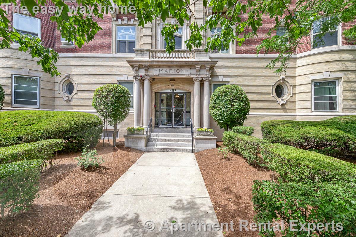 457 Washington St, Newtonville