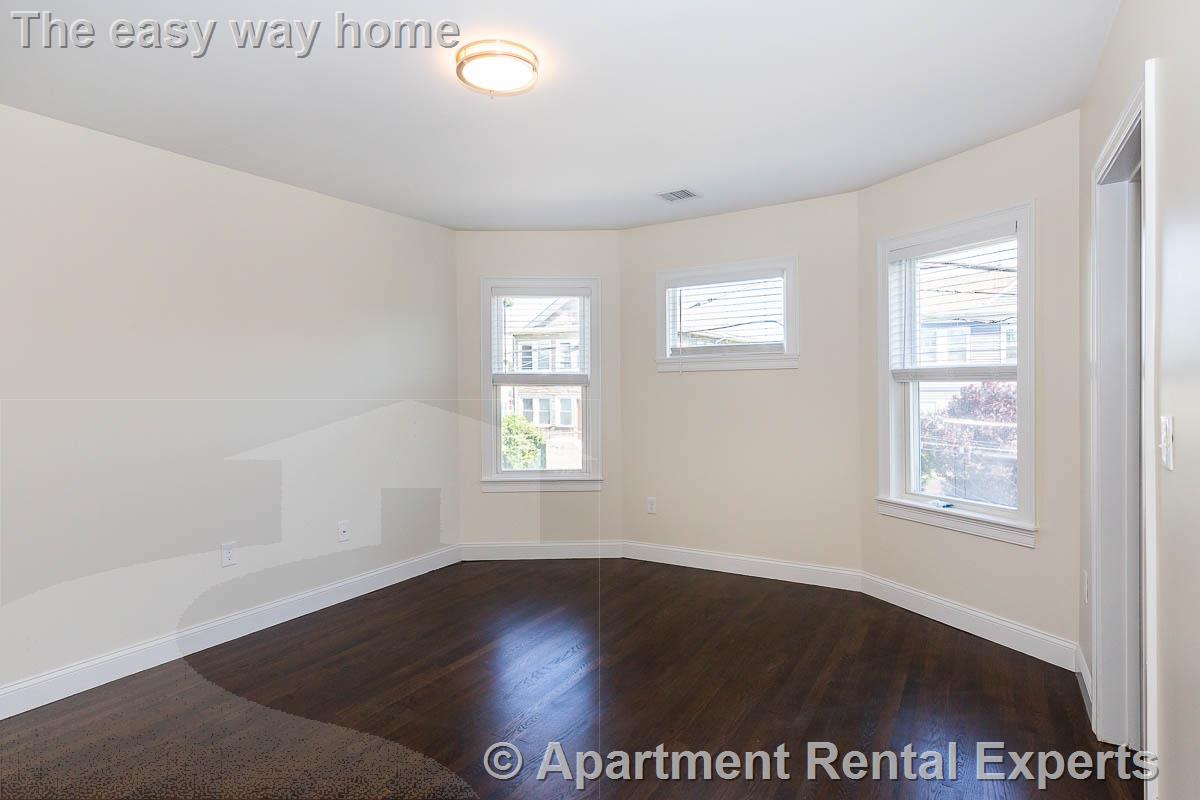 745 Fellsway, Wellington