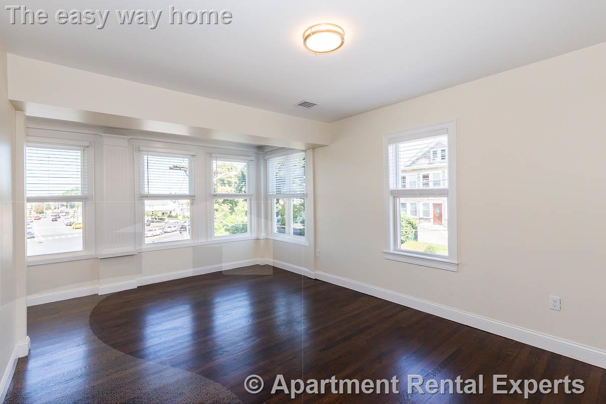 745 Fellsway, Wellington