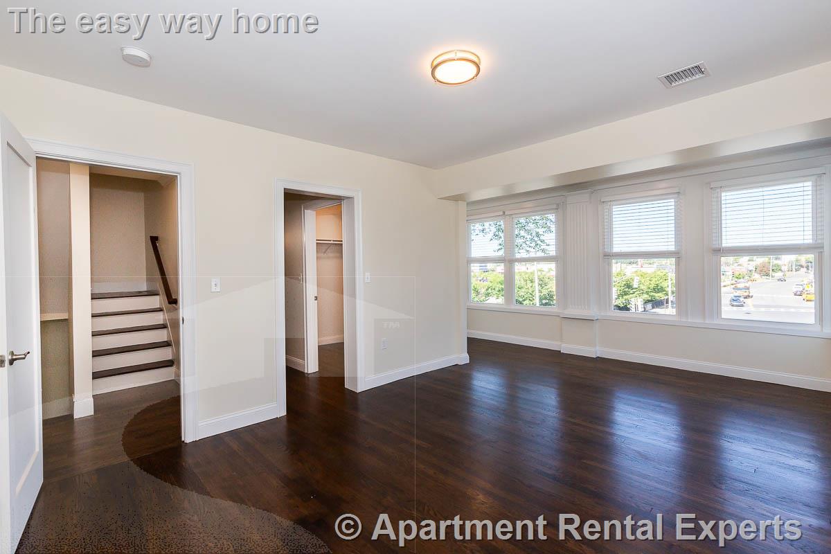 745 Fellsway, Wellington