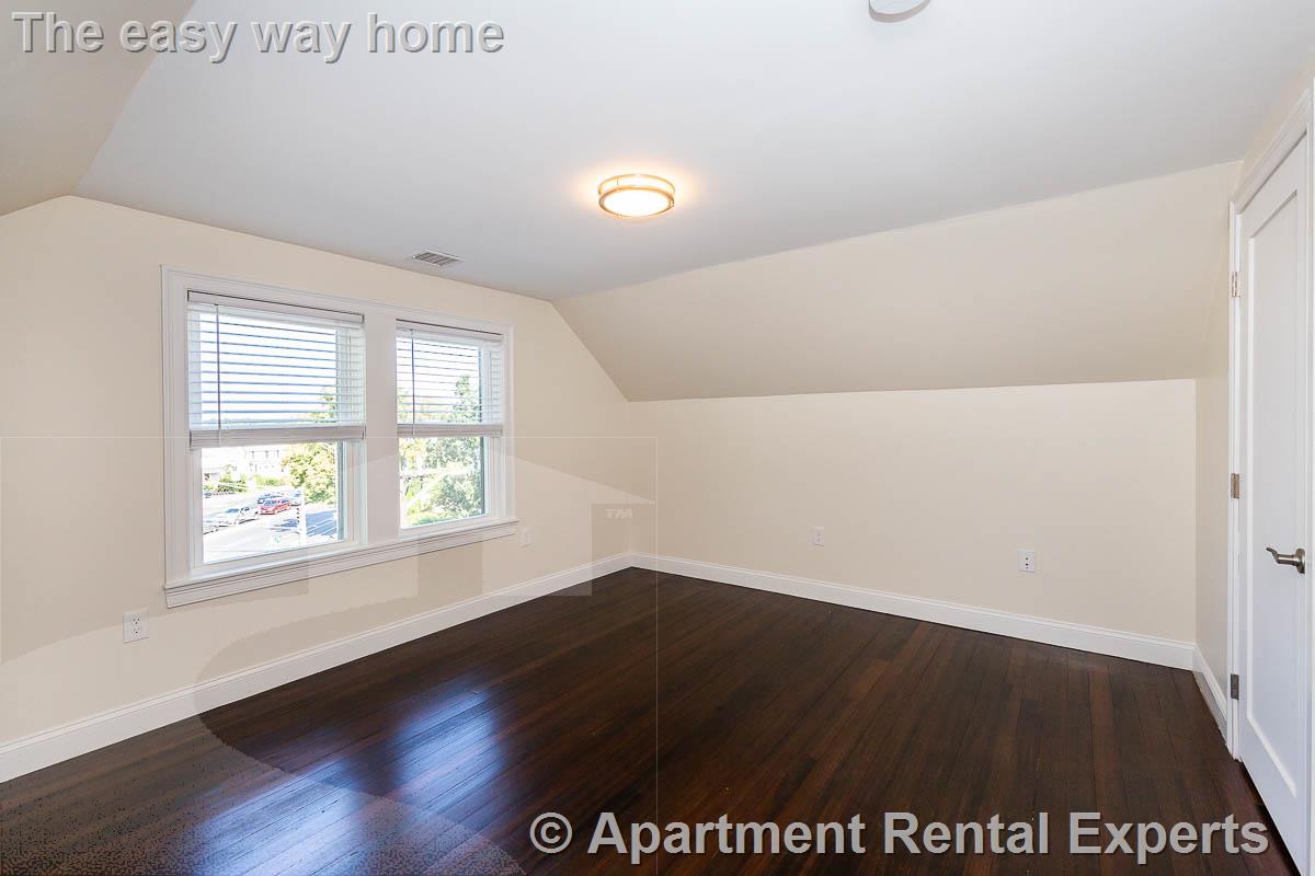 745 Fellsway, Wellington