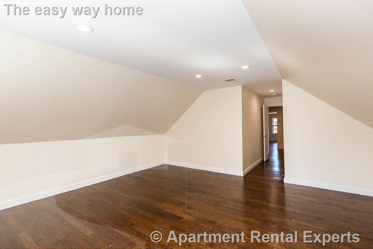 745 Fellsway, Wellington