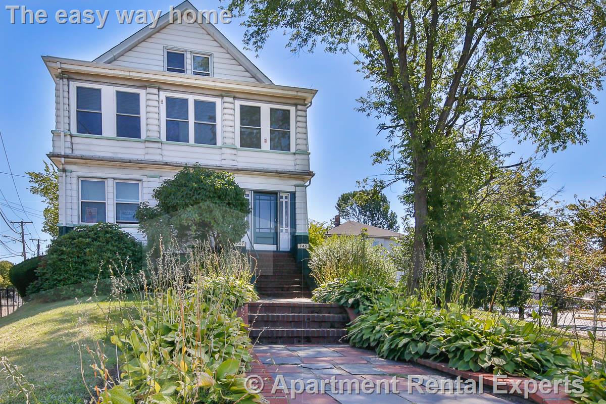 745 Fellsway, Wellington