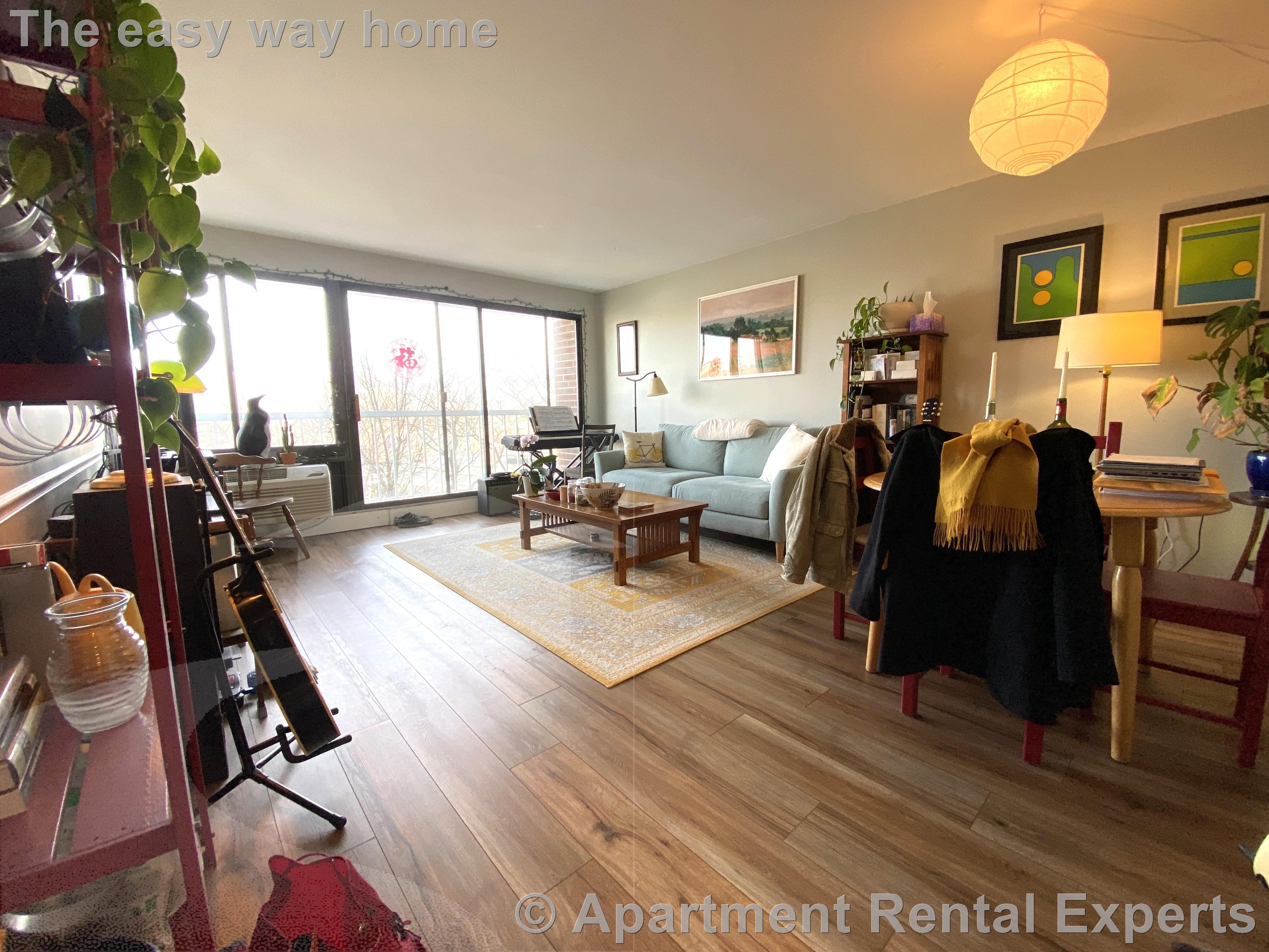 1105 Massachusetts Ave, Harvard Square