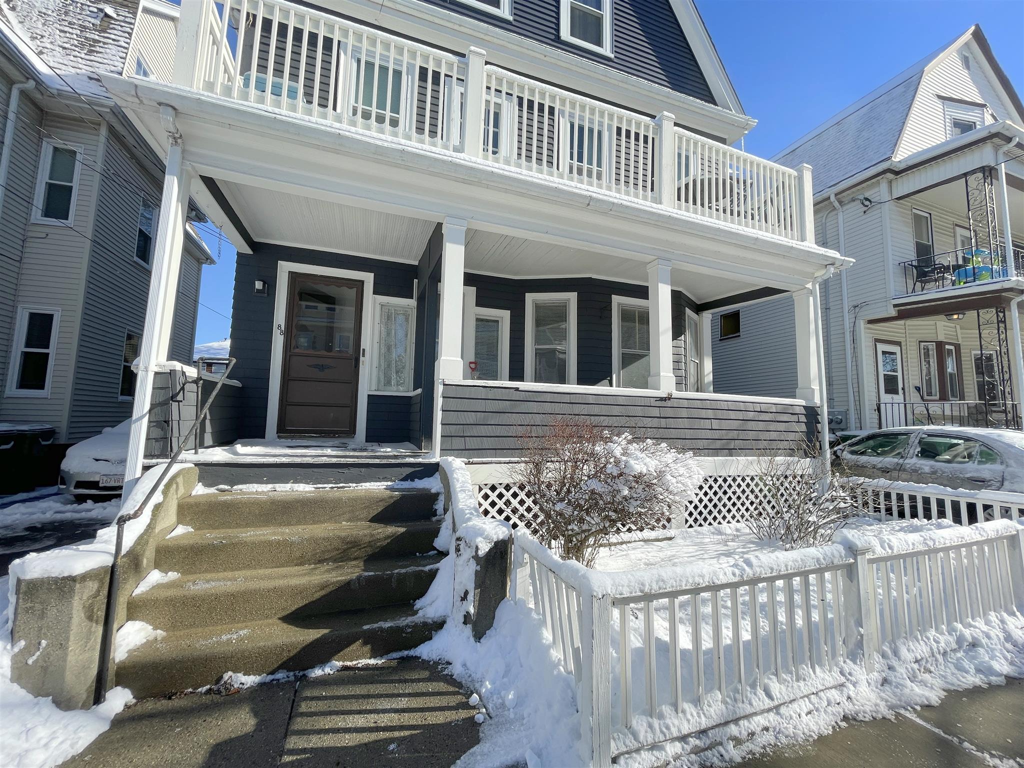 88 Bristol Rd, Medford