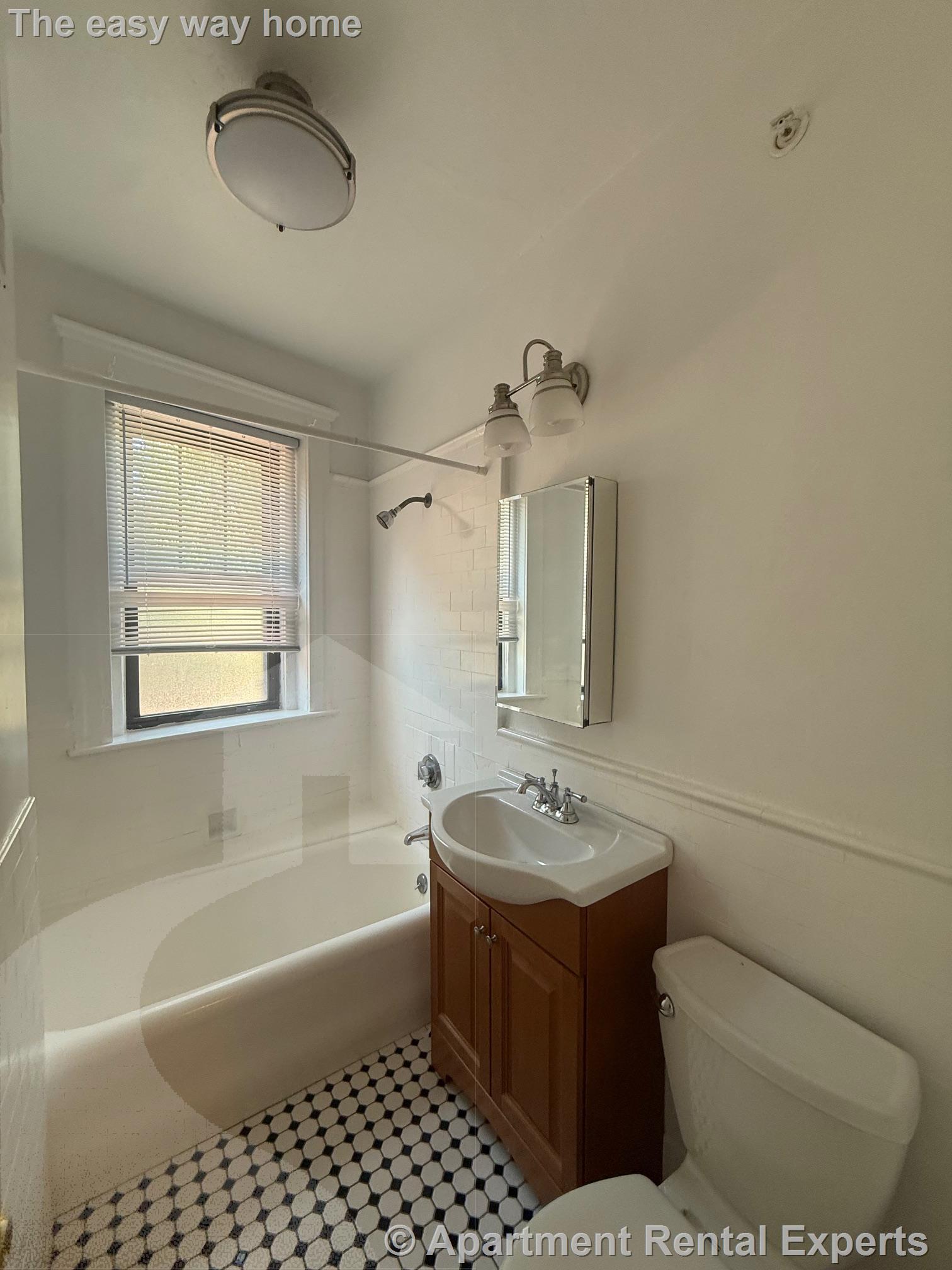 1558 Massachusetts Ave, Harvard Square