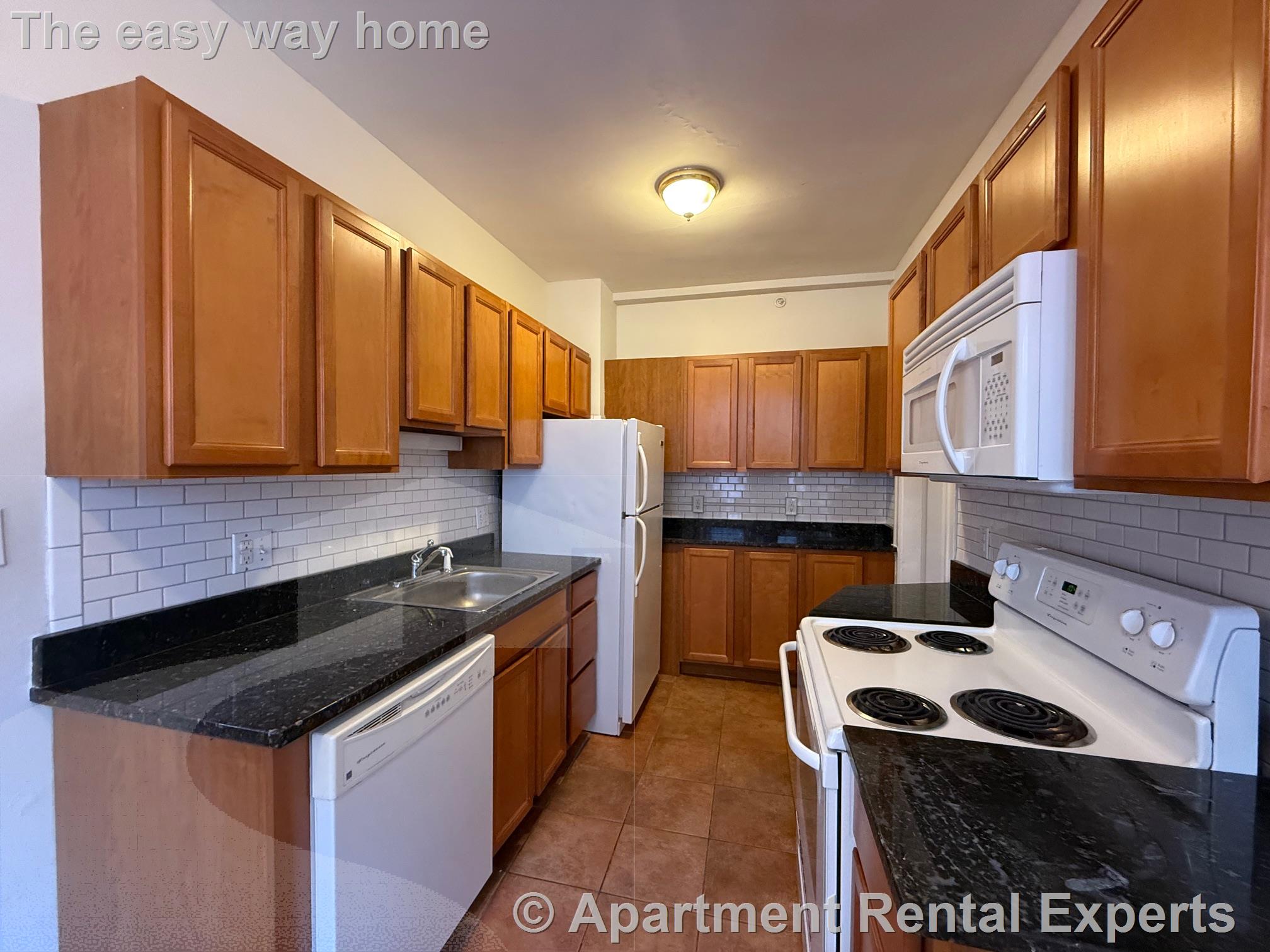 1558 Massachusetts Ave, Harvard Square