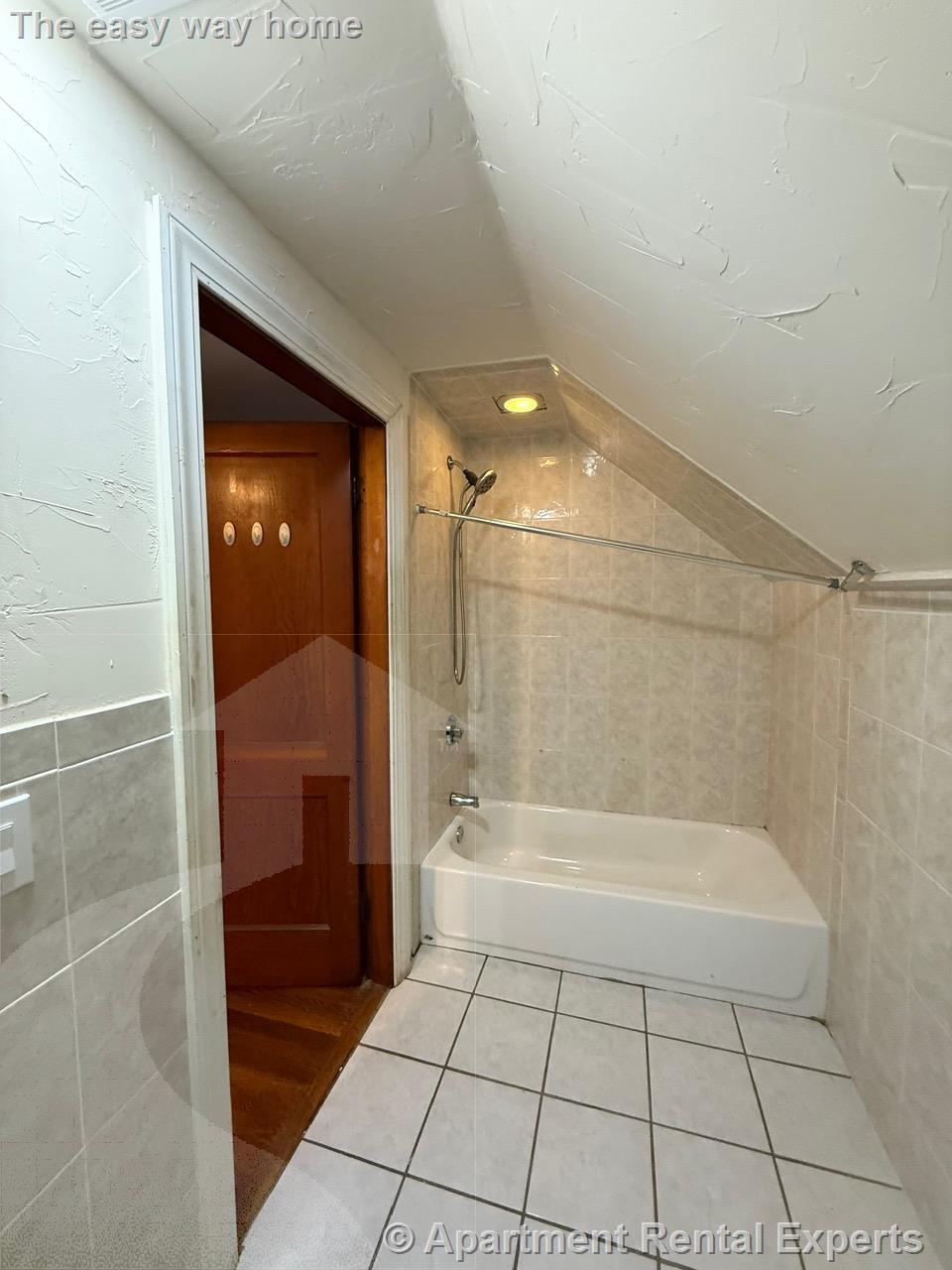 31 Puritan Rd, Ten Hills