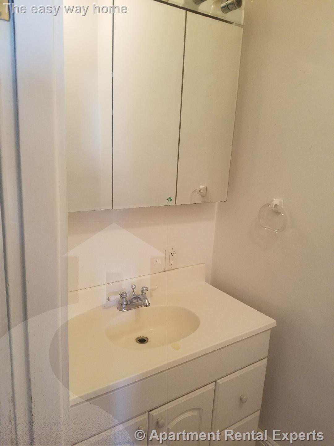 108 Central St, Winter Hill