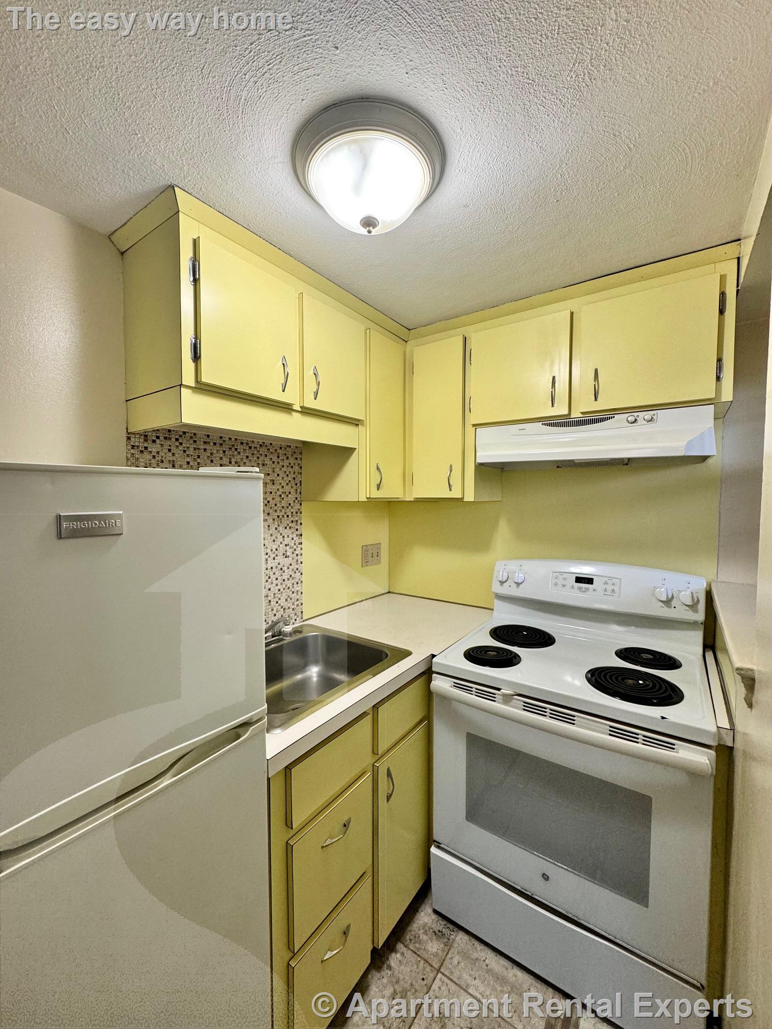 15 Highland Ave, Prospect Hill