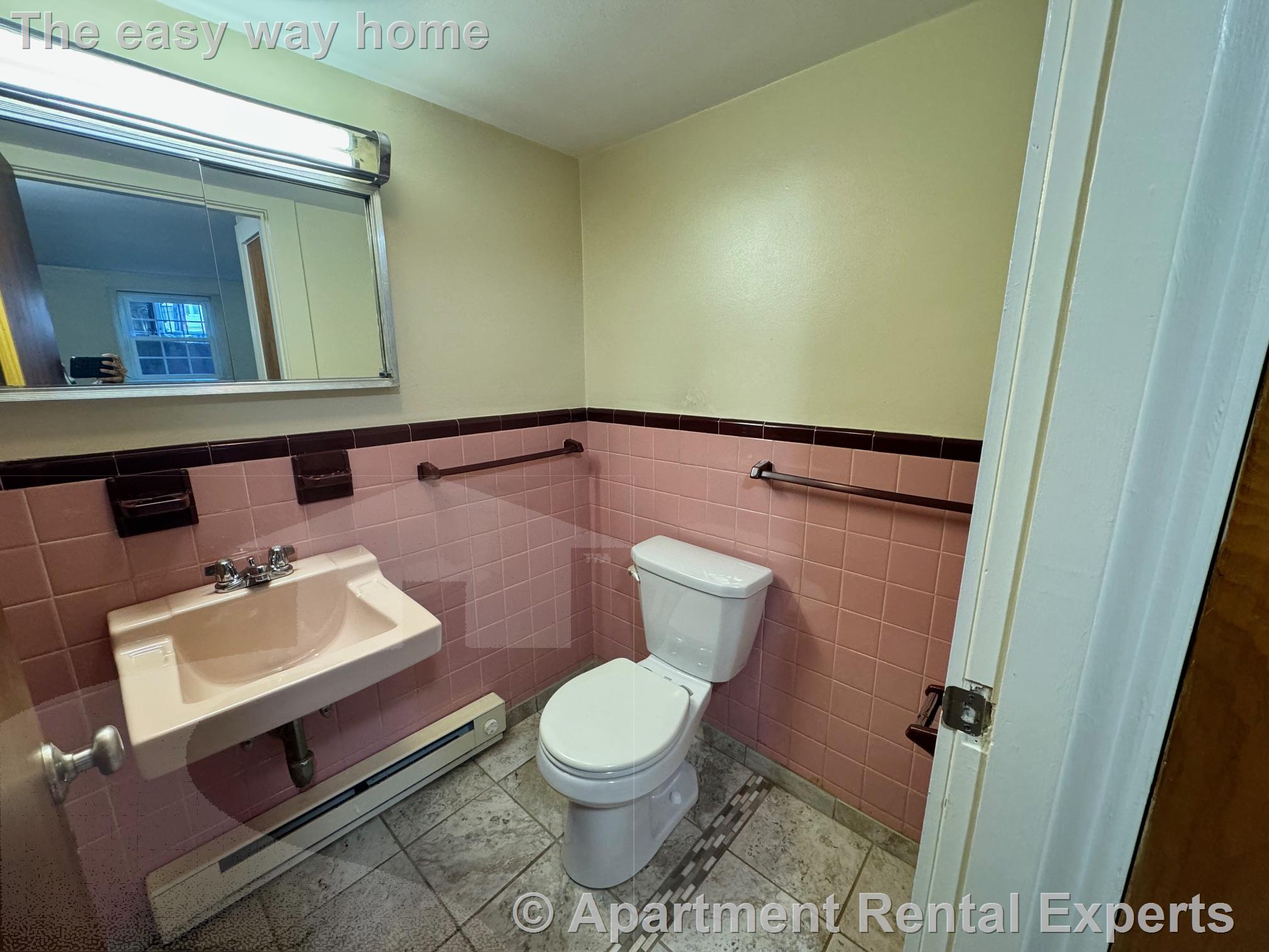 15 Highland Ave, Prospect Hill